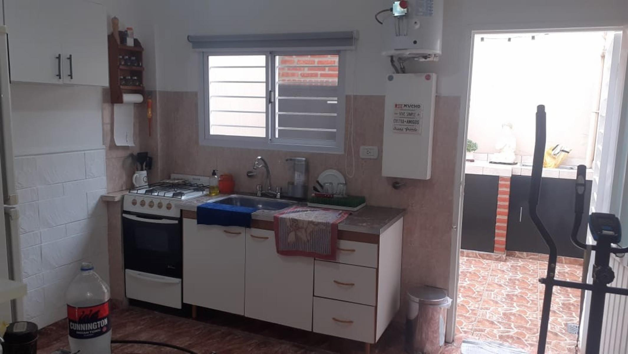 EXCELENTE PH 3 AMB. EN IMPECABLE ESTADO A METROS DE CLÍNICA AGÜERO IDEAL CONSULTORIO MÉDICO — foto 15