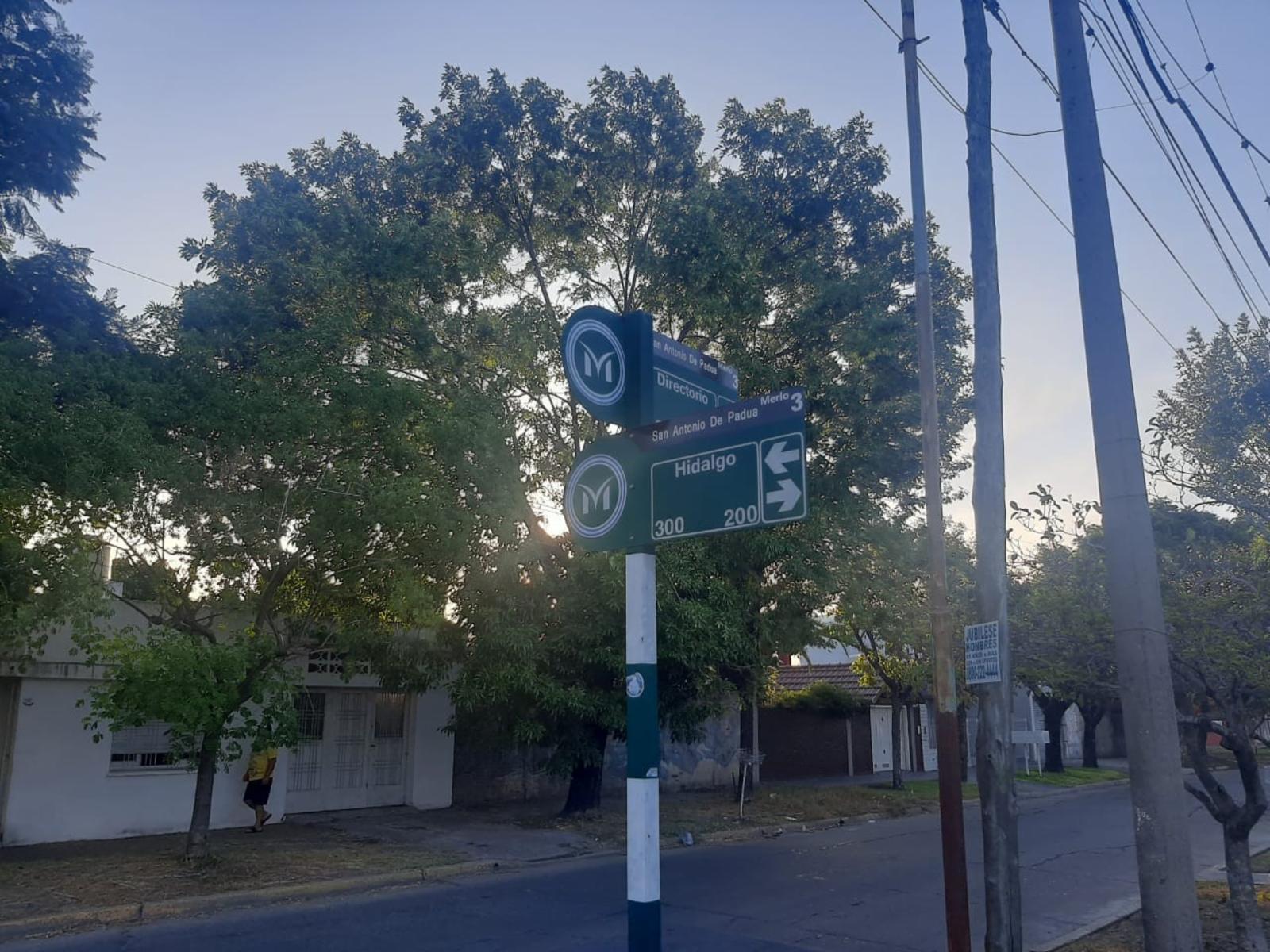 CASA CON DEPARTAMENTO EN 2 PLANTAS EN SAN ANTONIO DE PADUA — foto 3