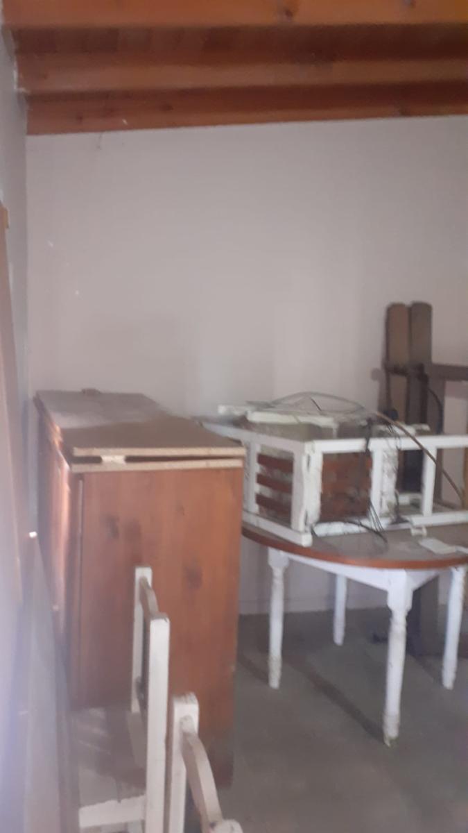 PROPIEDAD CON 2 UNIDADES FUNCIONALES EN CASTELAR SUR — foto 12