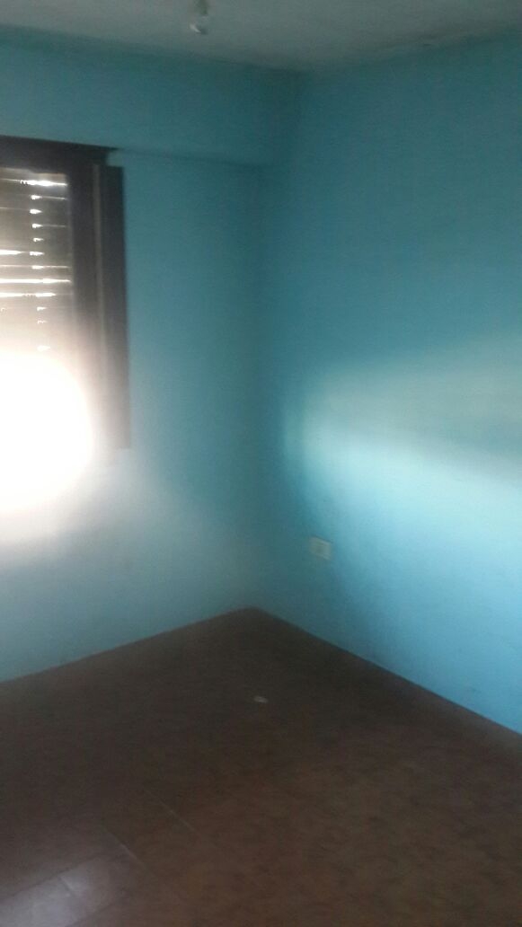 DEPARTAMENTO CON DOS LOCALES COMERCIALES — foto 5