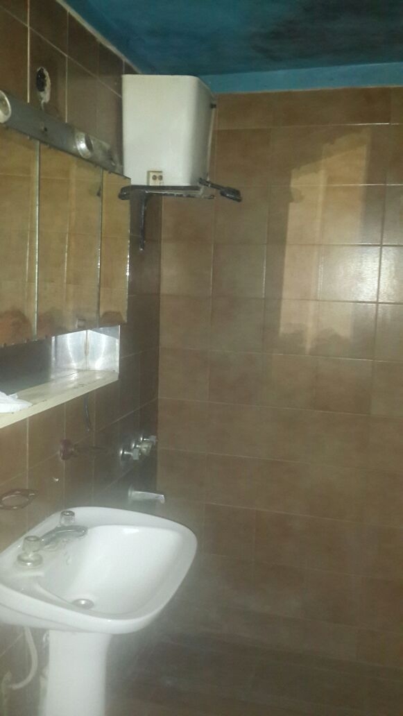 DEPARTAMENTO CON DOS LOCALES COMERCIALES — foto 7