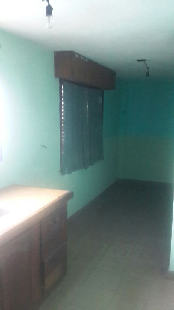 DEPARTAMENTO CON DOS LOCALES COMERCIALES — foto 12