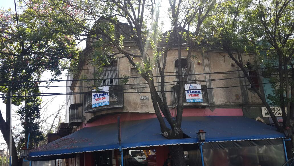 ESQUINA - PLANTA ALTA - EN ZONA CÉNTRICA IDEAL - USO PROFESIONAL — foto 13