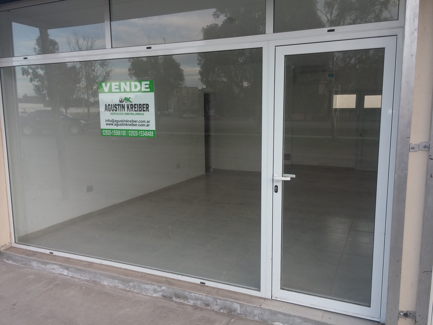 SE ALQUILAN-VENDEN LOCALES COMERCIALES Y OFICINAS (A ESTRENAR) - 4