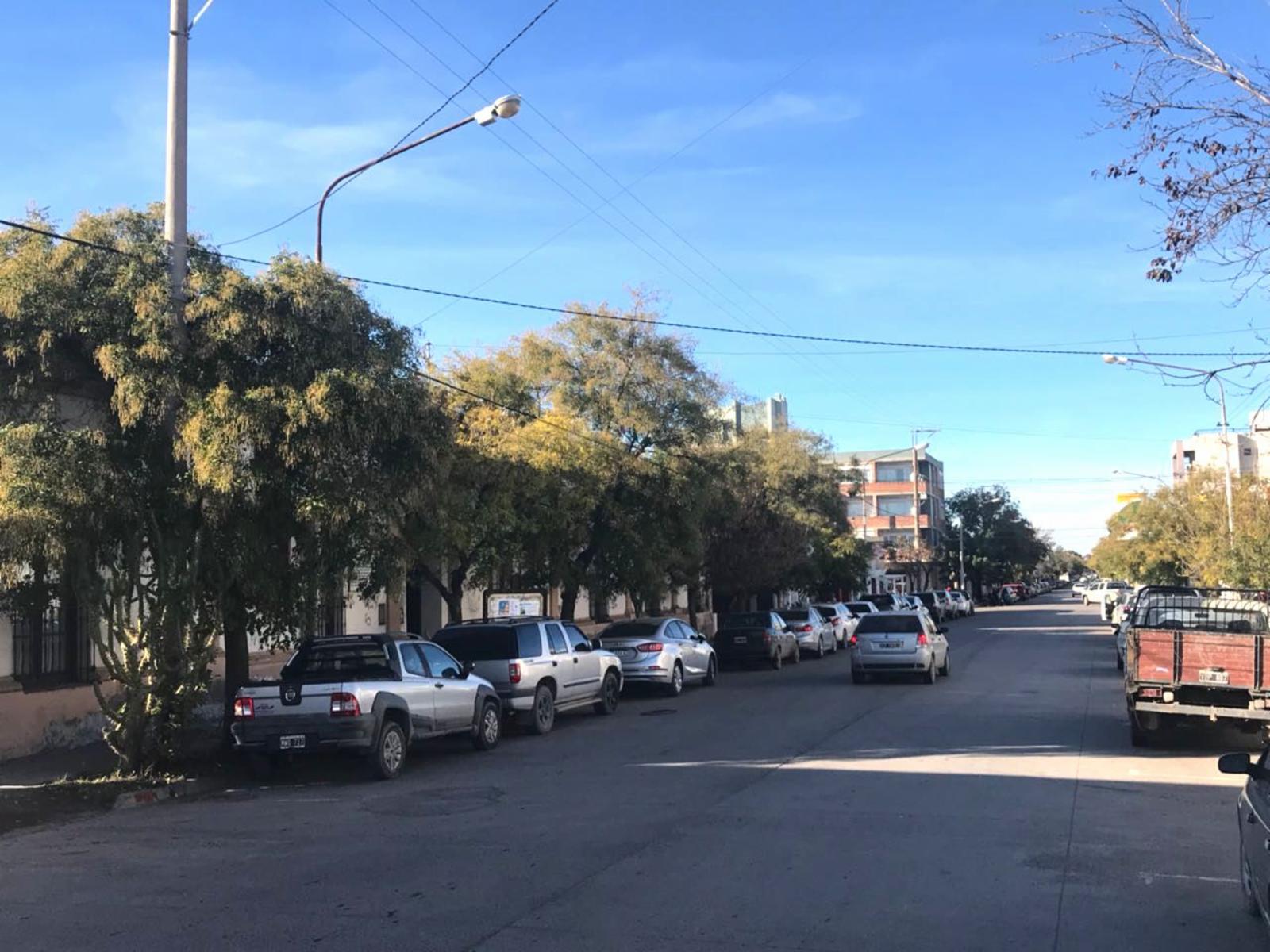 SE VENDE DEPTO DE 3 HAB EN PLENO CENTRO DE VIEDMA - 3