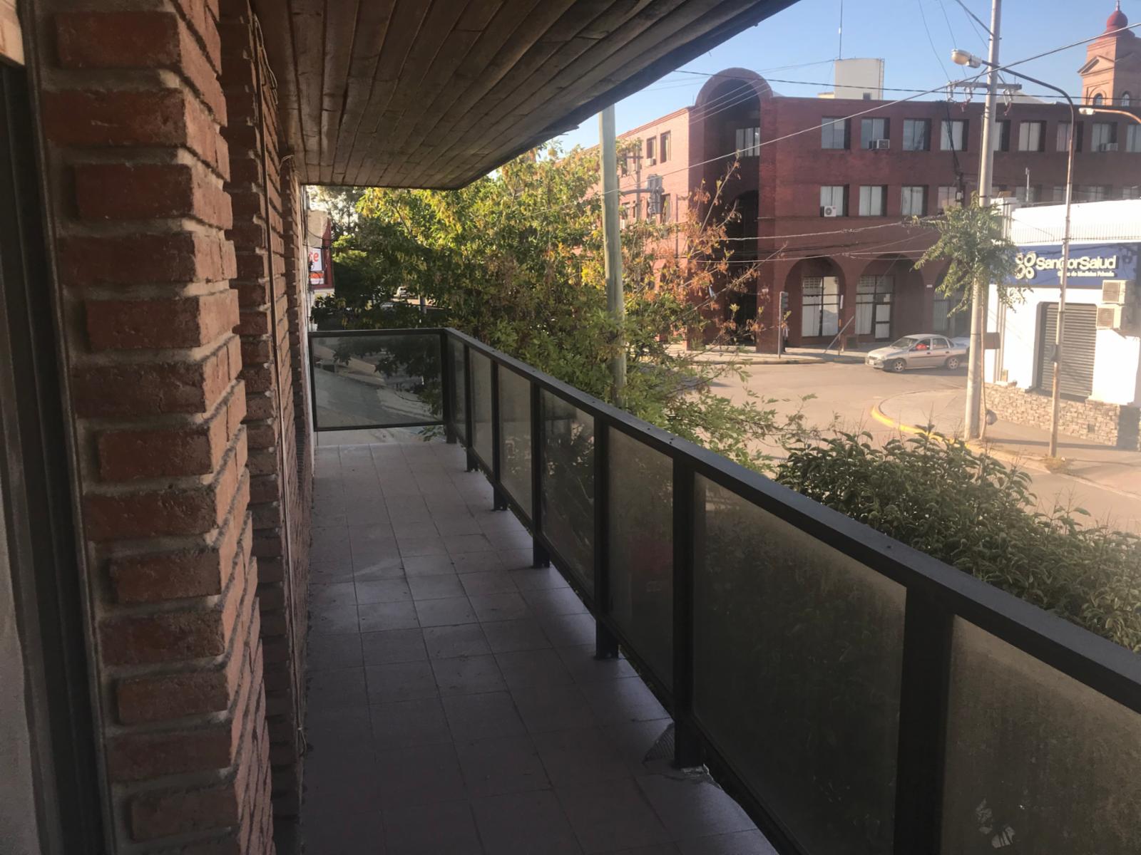 SE VENDE DEPTO DE 3 HAB EN PLENO CENTRO DE VIEDMA - 9