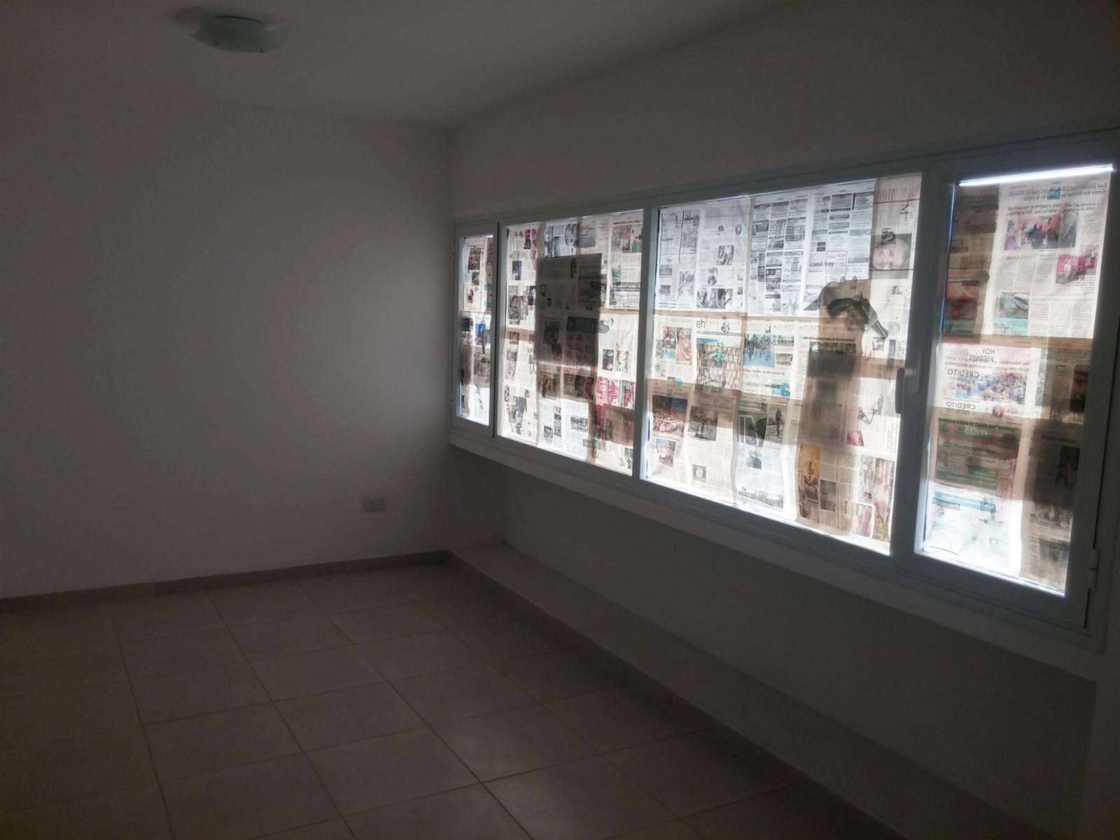 SE ALQUILAN OFICINAS EN COMPLEJO VENEZUELA 114 DE VIEDMA - 9