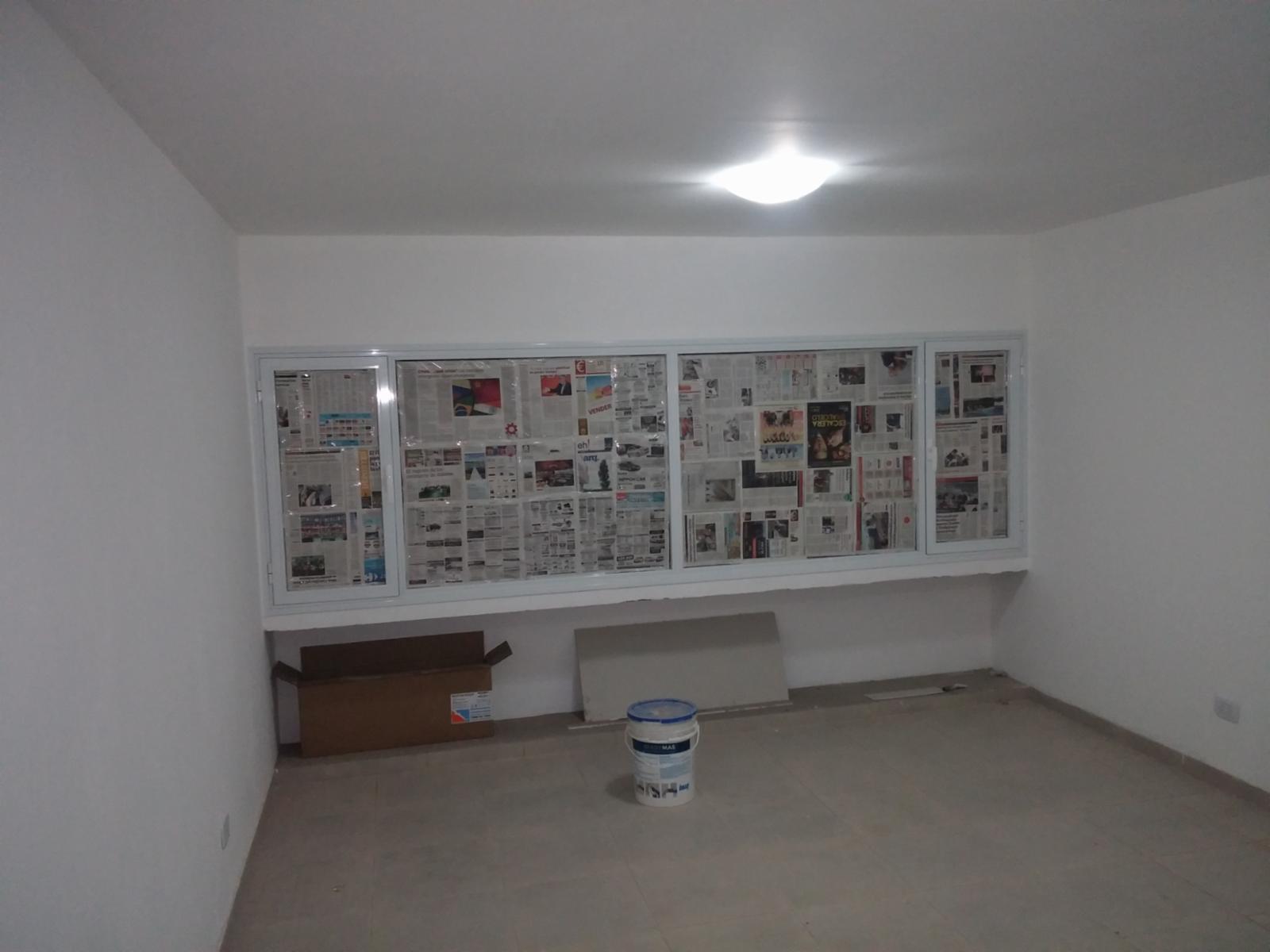 SE ALQUILAN OFICINAS EN COMPLEJO VENEZUELA 114 DE VIEDMA - 18