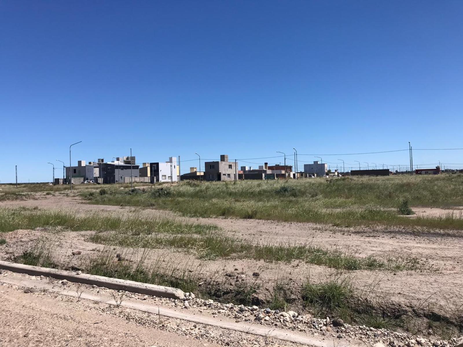 SE VENDE LOTE EN LOTEO “LAS PERDICES” VIEDMA — foto 3