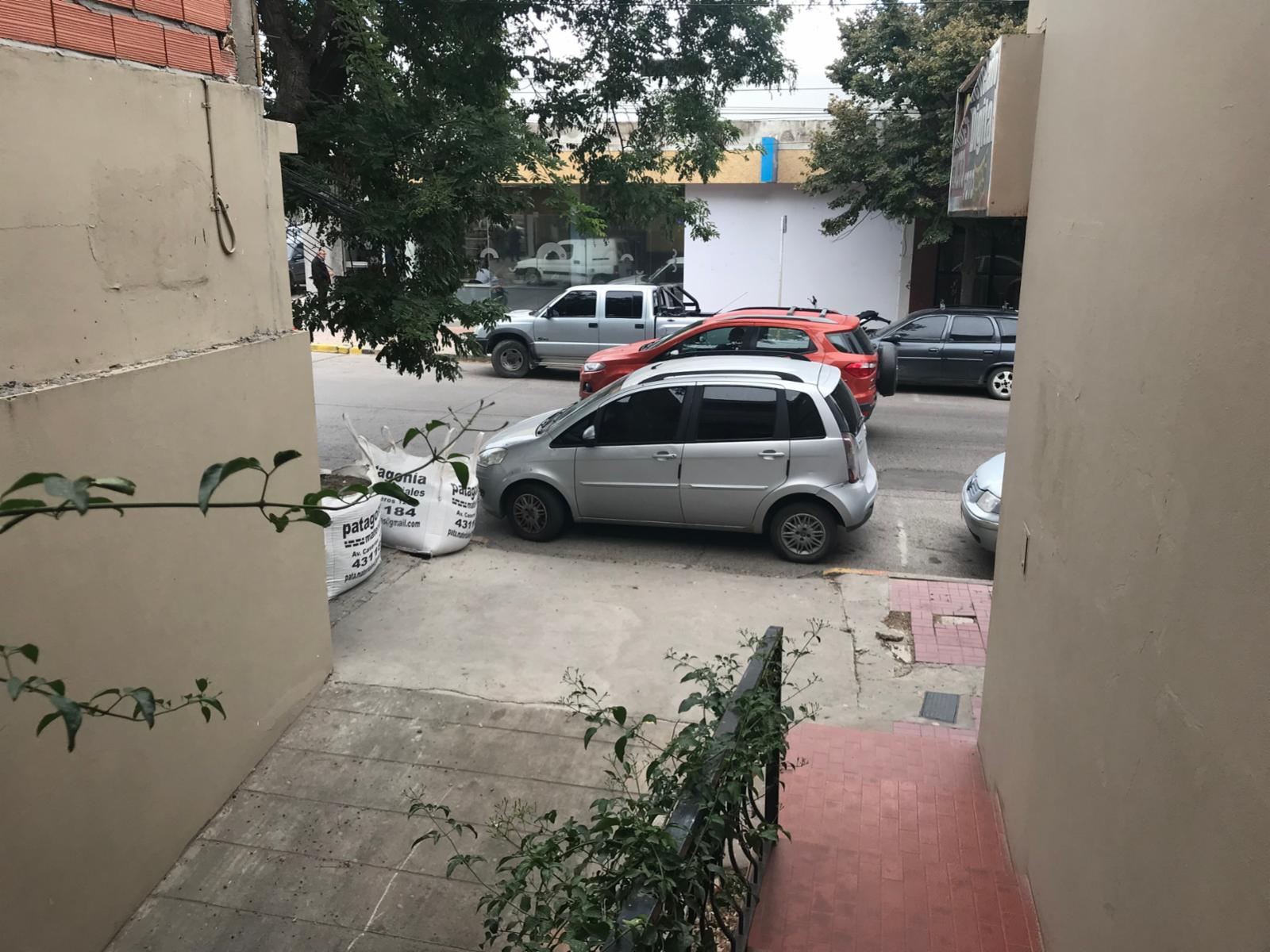 SE VENDE GRAN PROPIEDAD CÉNTRICA EN VIEDMA — foto 5