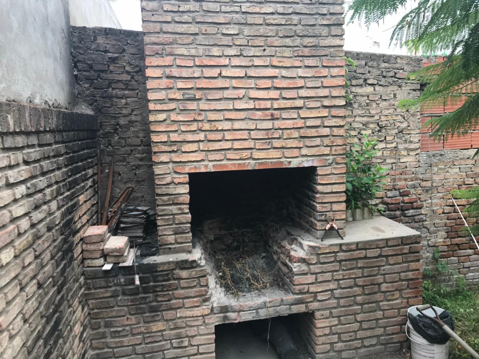 SE VENDE GRAN PROPIEDAD CÉNTRICA EN VIEDMA — foto 7