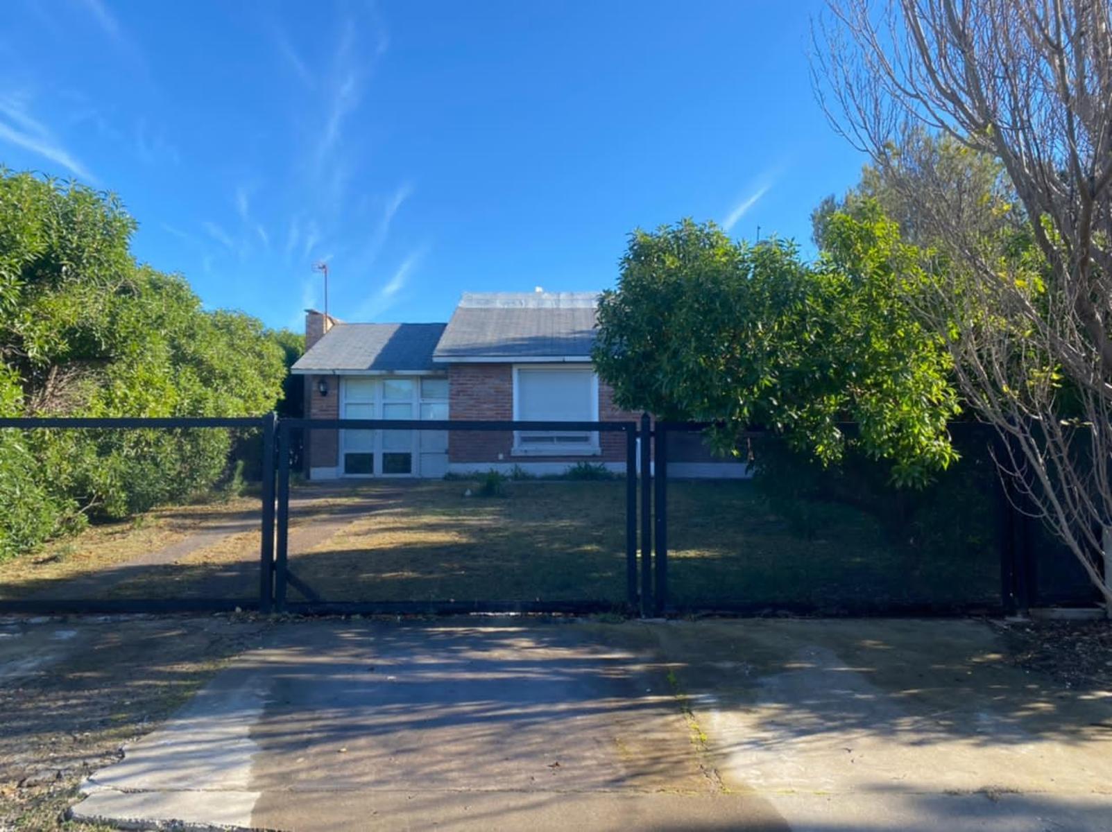 SE VENDE CASA EN BALNEARIO EL CONDOR - 14