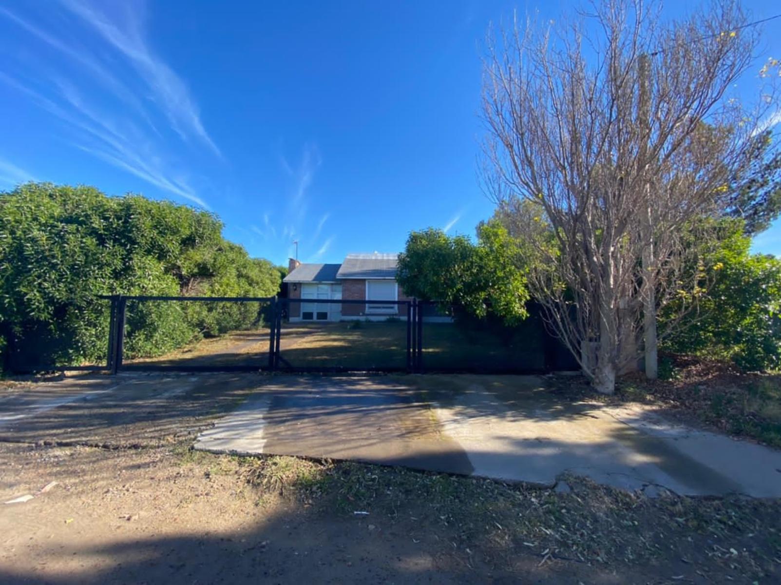 SE VENDE CASA EN BALNEARIO EL CONDOR - 17