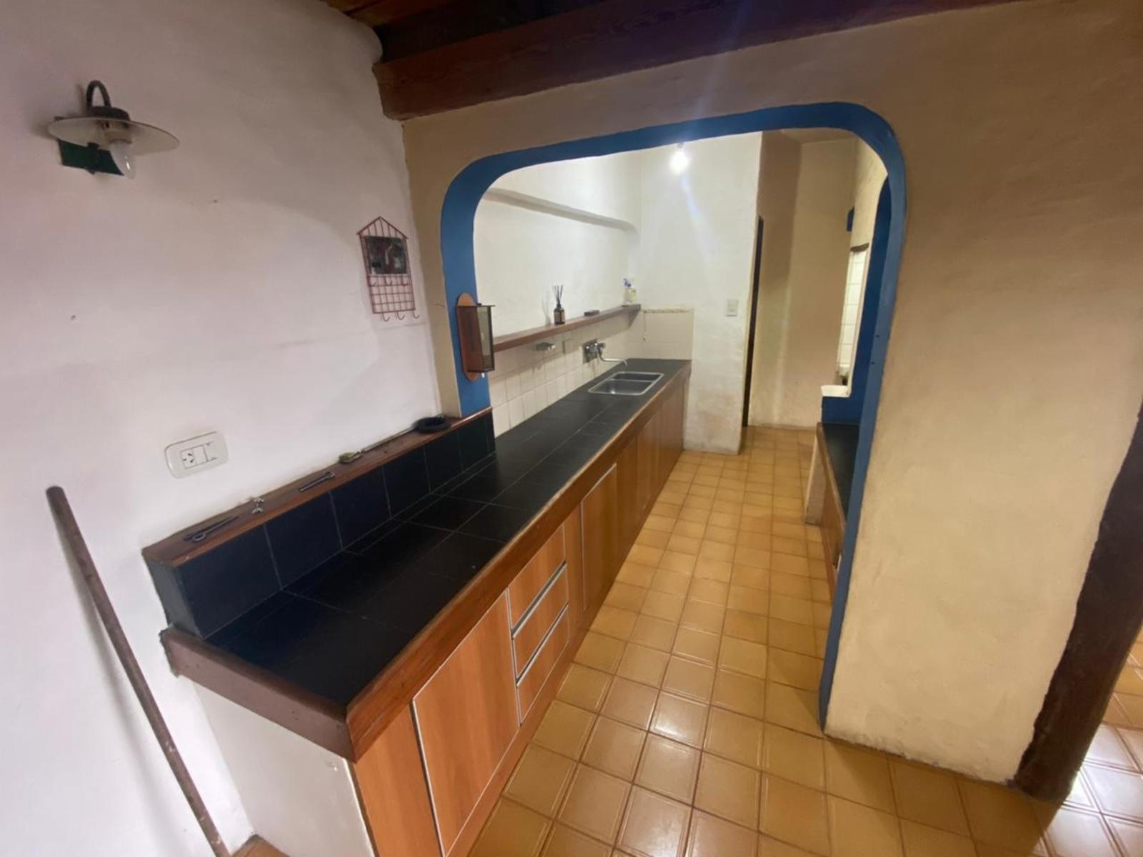 SE VENDE HERMOSA CASA CENTRICA VIEDMA — foto 3