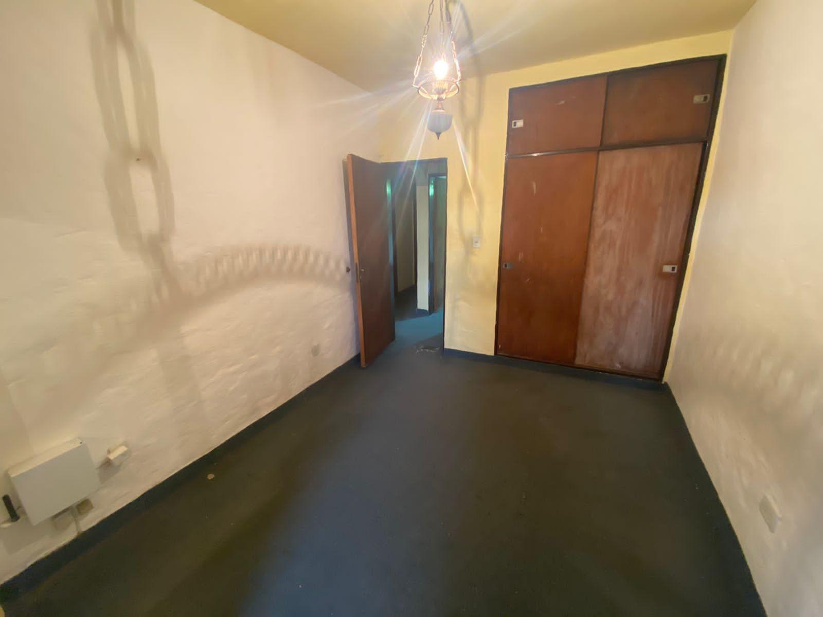 SE VENDE HERMOSA CASA CENTRICA VIEDMA — foto 4