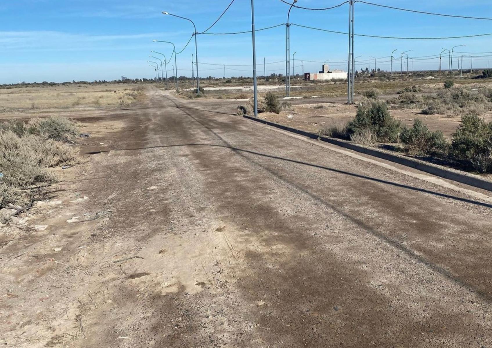 SE VENDE LOTE EN VIEDMA — foto 2
