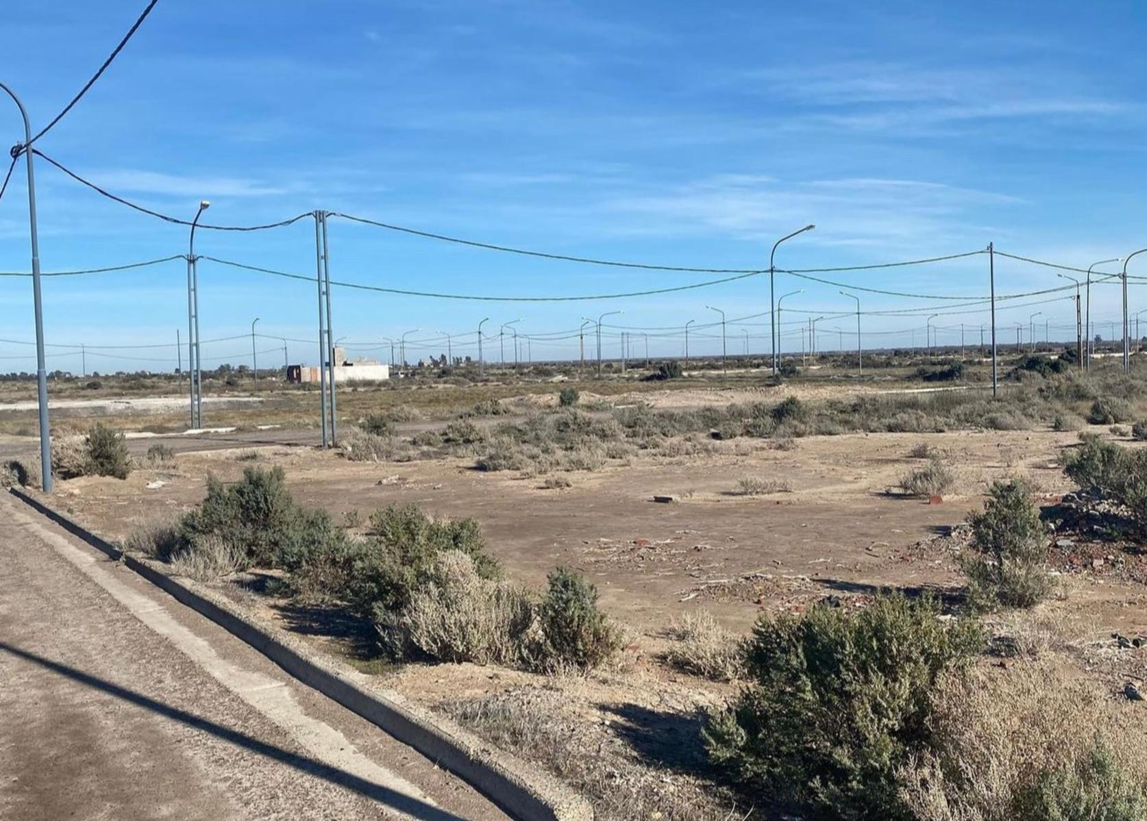 SE VENDE LOTE EN VIEDMA — foto 5