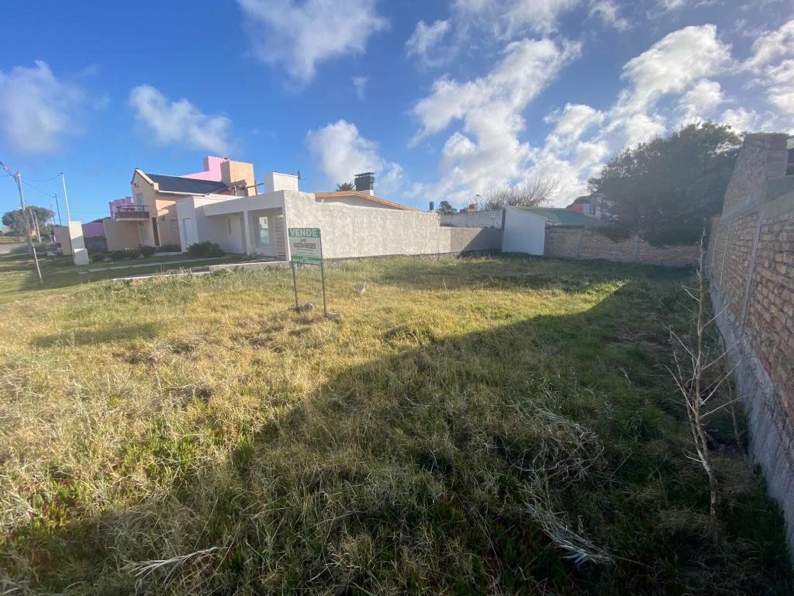 SE VENDE LOTE EN BALNEARIO EL CONDOR - 1