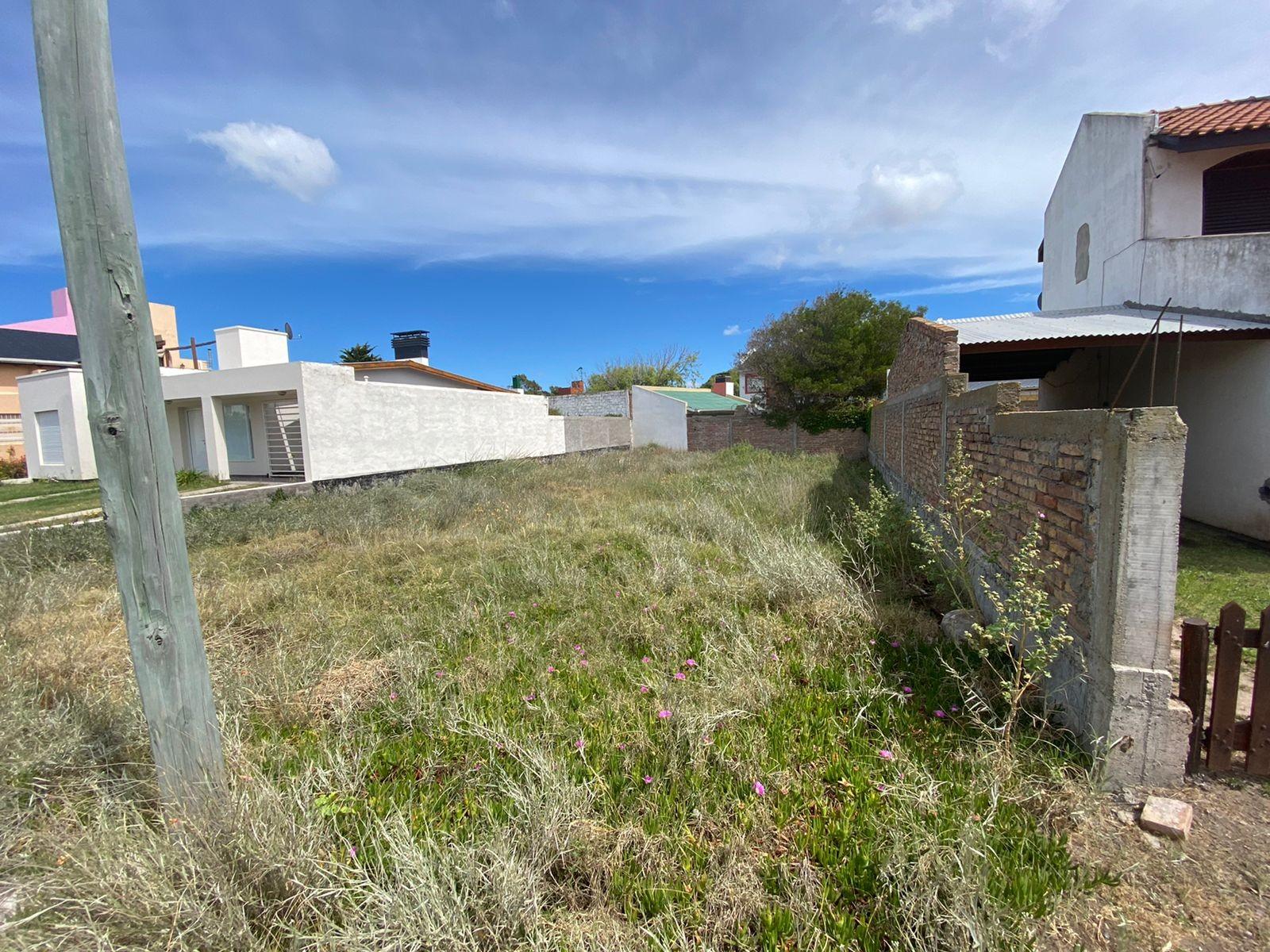 SE VENDE LOTE EN BALNEARIO EL CONDOR - 12