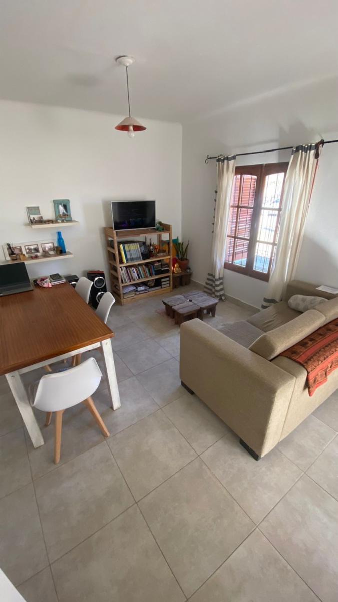 SE VENDE CASA EN PH Bº BELGRANO VIEDMA - 6