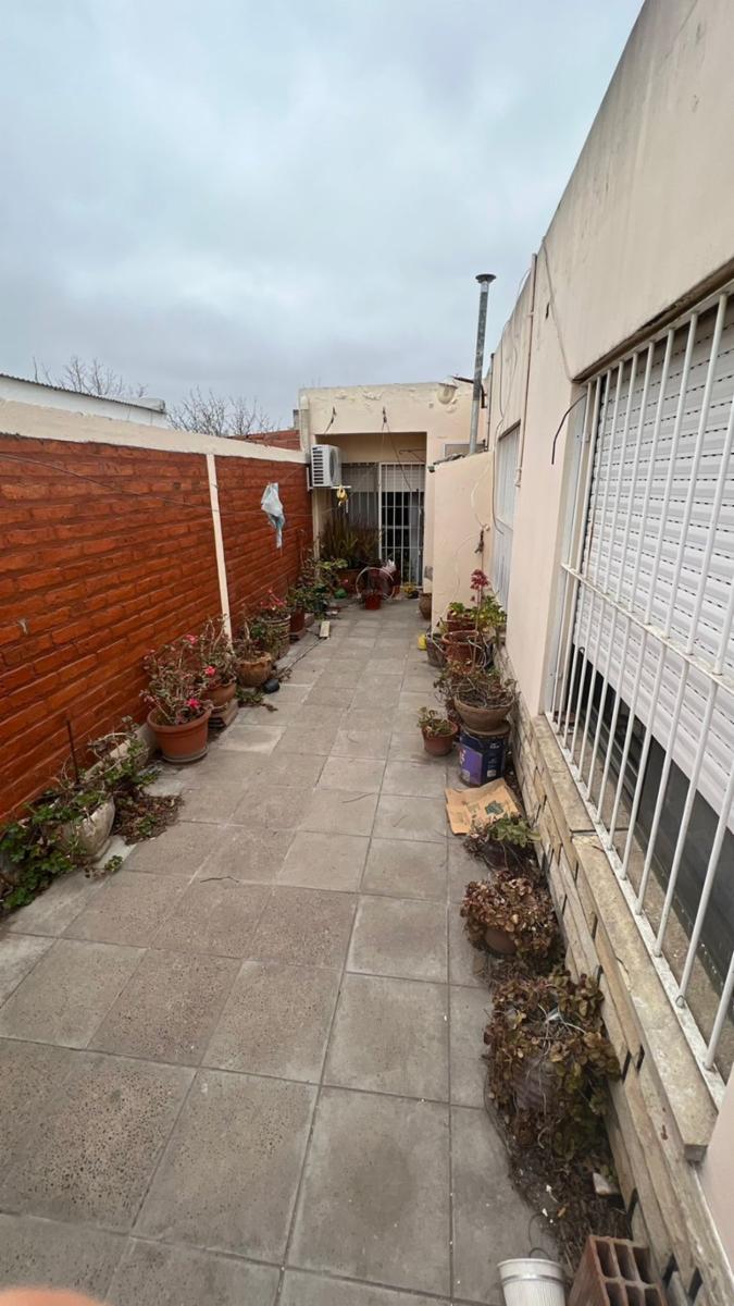 SE VENDE EXCELENTE PROPIEDAD EN VIEDMA — foto 10