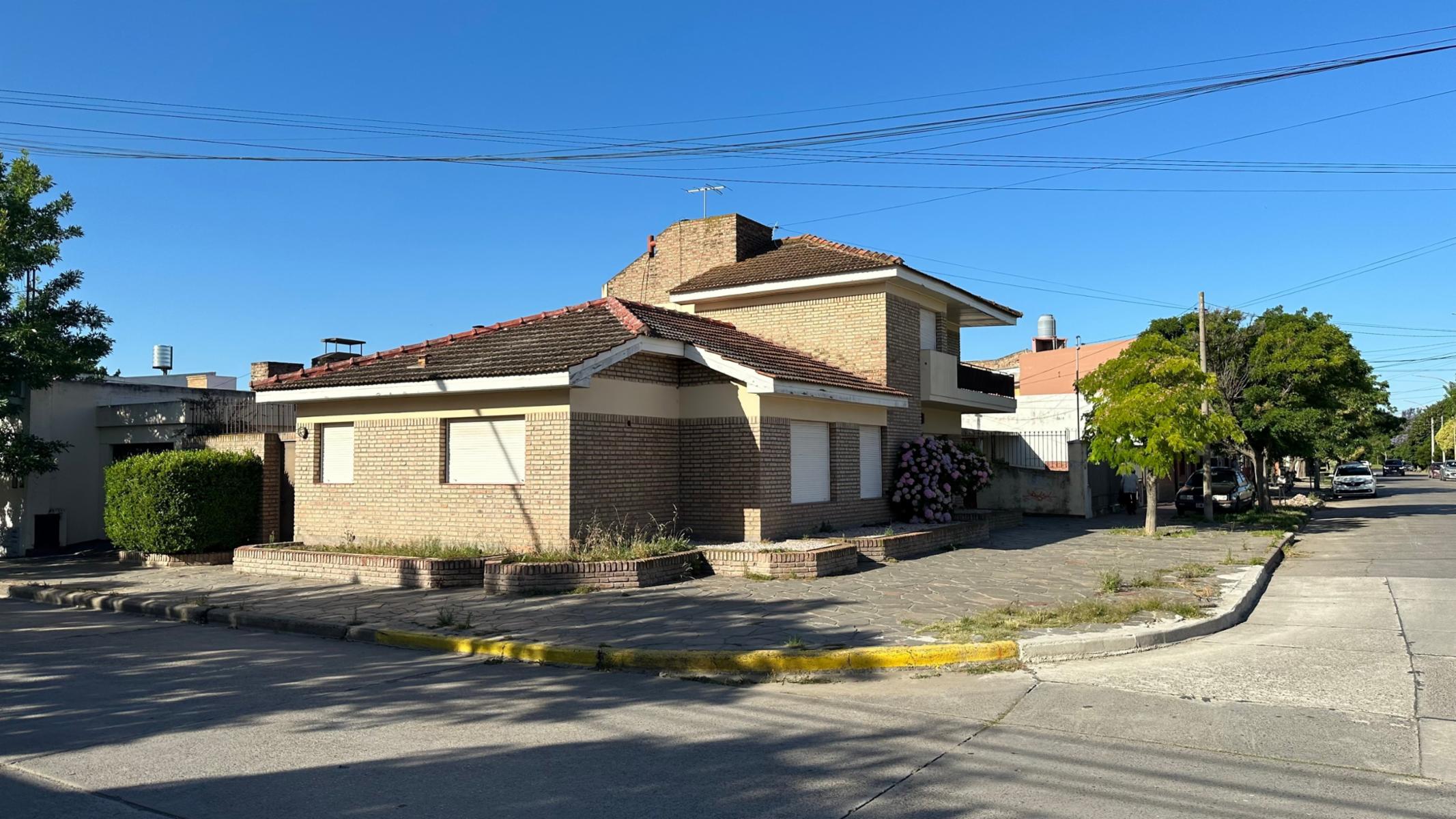 SE VENDE CASA CENTRICA EN VIEDMA — foto 5