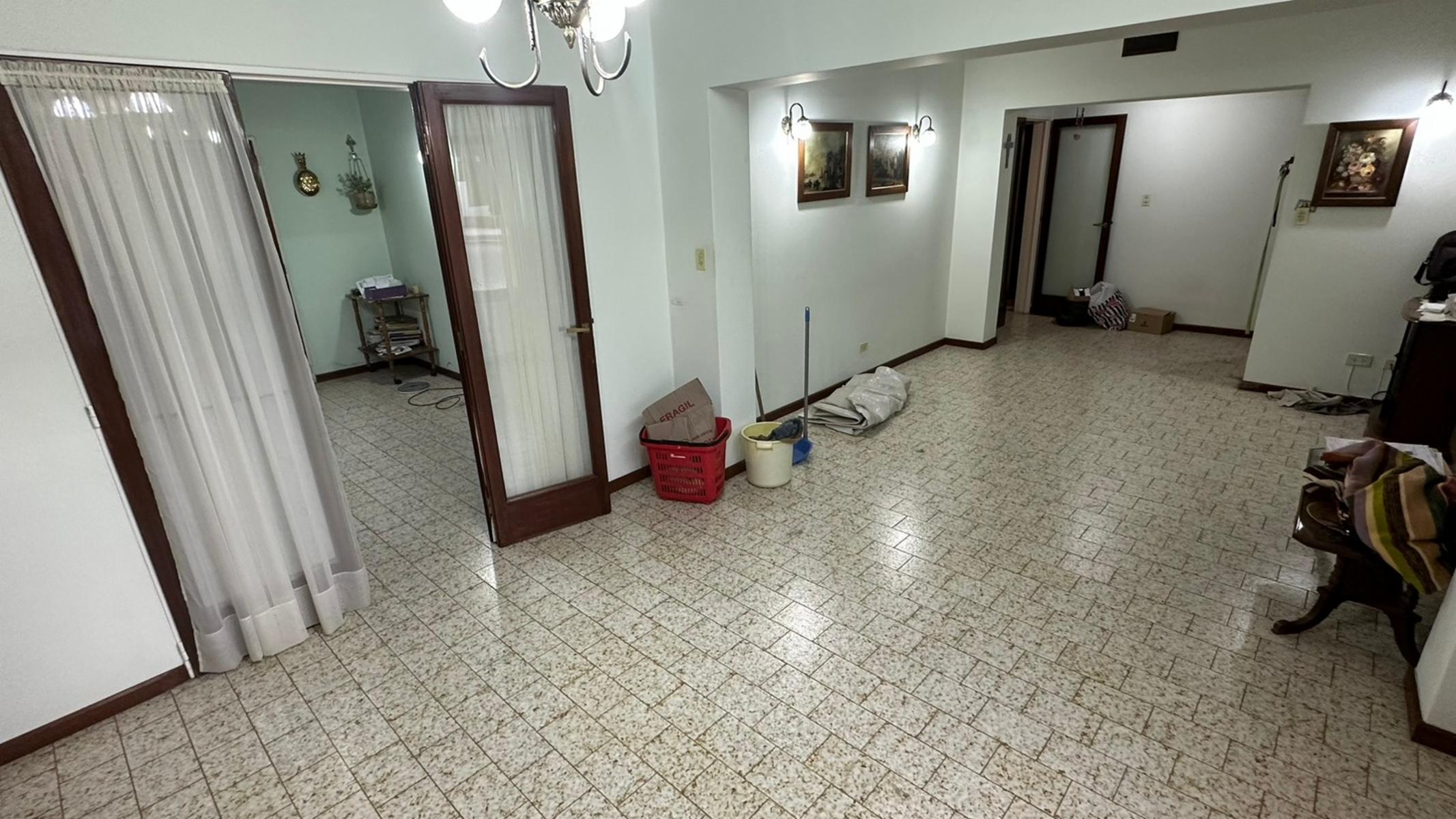 SE VENDE CASA CENTRICA EN VIEDMA — foto 12