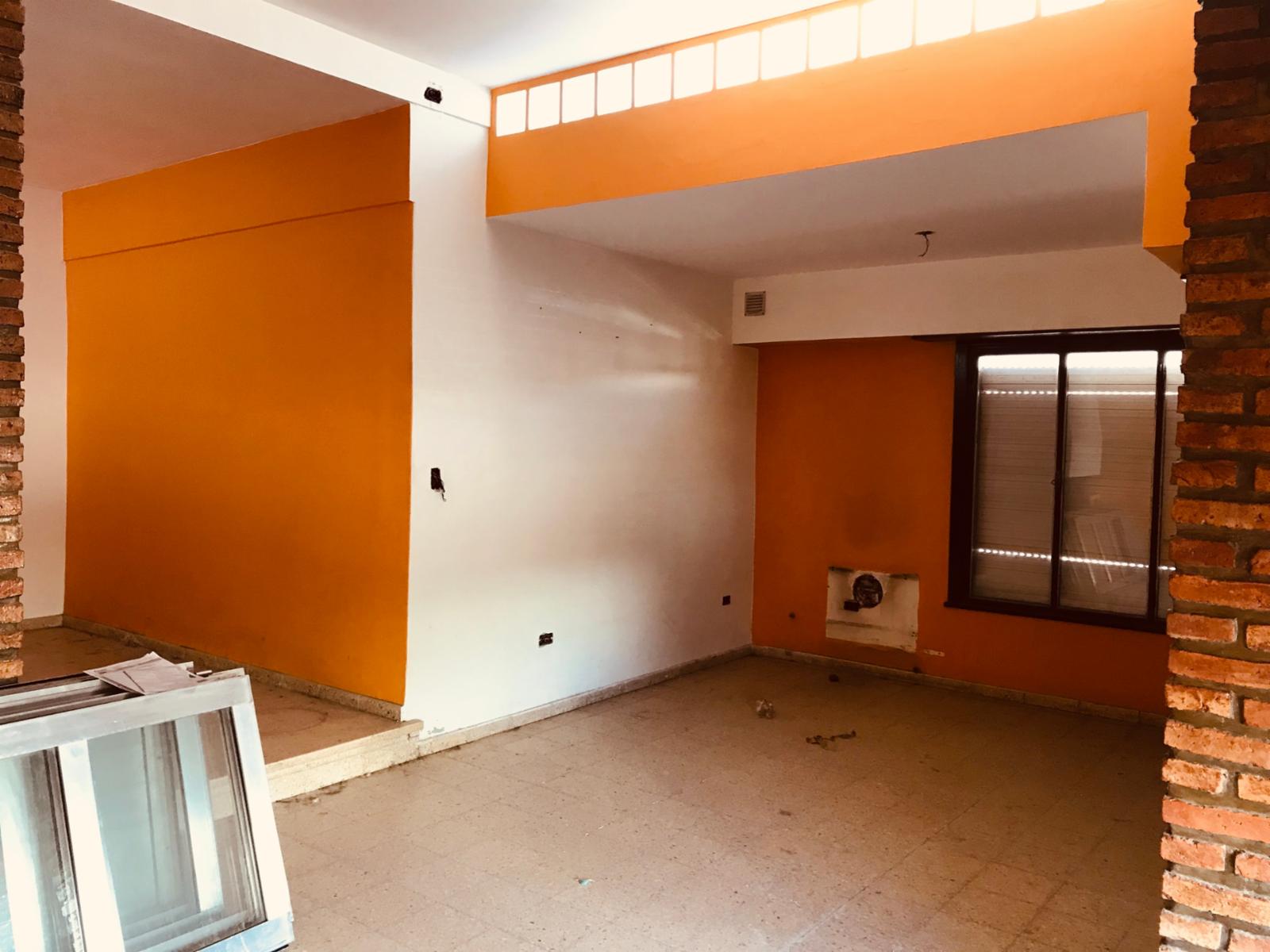 SE VENDE CASA EN AV. CASEROS AL 1200 DE VIEDMA — foto 3