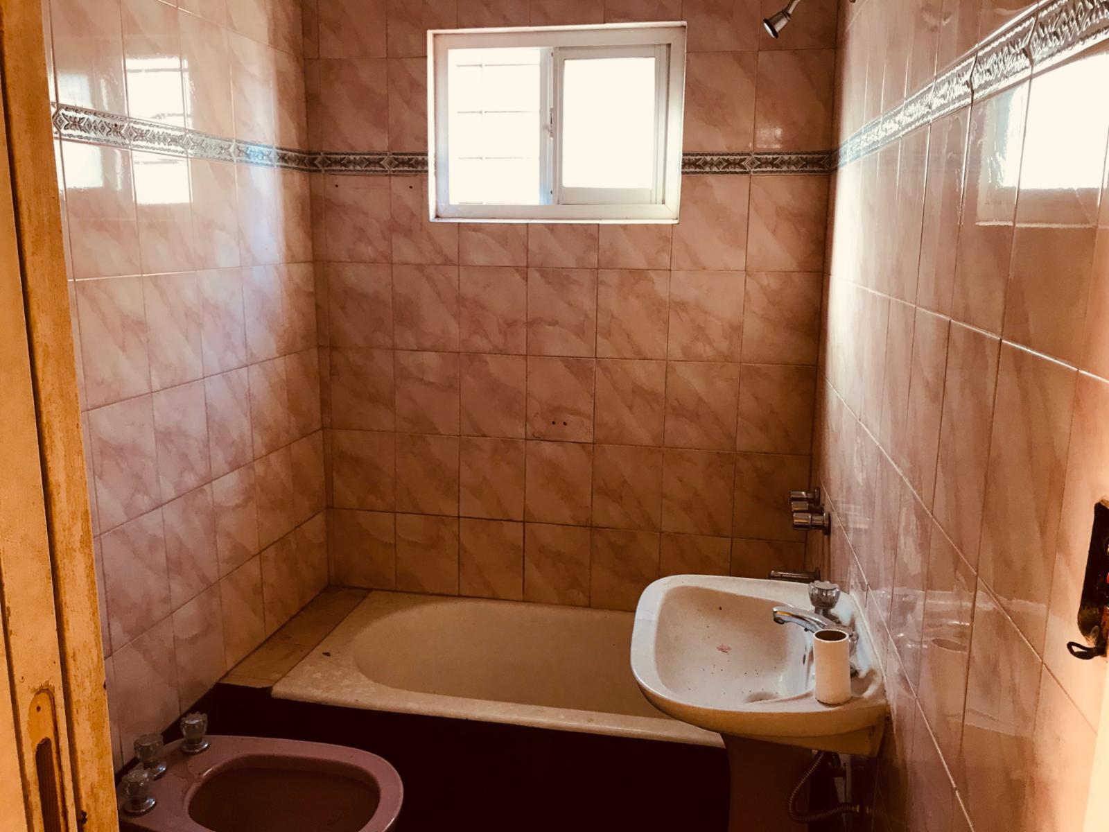 SE VENDE CASA EN AV. CASEROS AL 1200 DE VIEDMA — foto 6