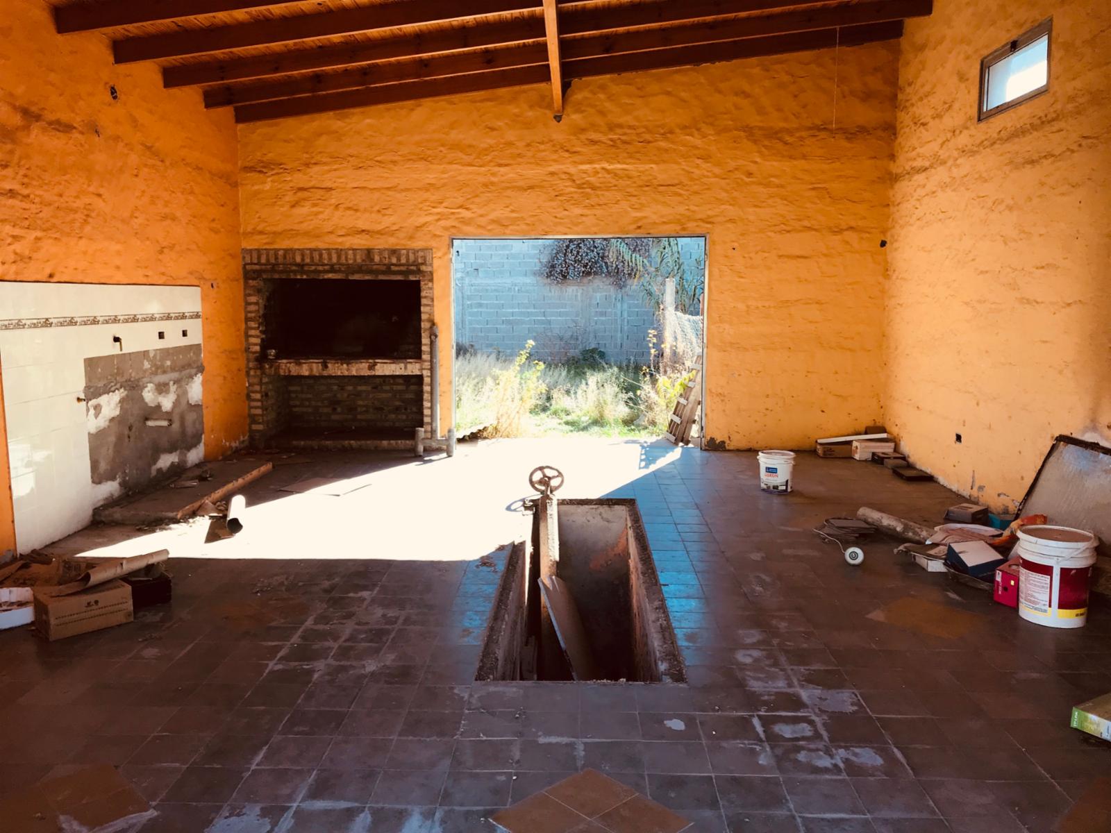 SE VENDE CASA EN AV. CASEROS AL 1200 DE VIEDMA — foto 9