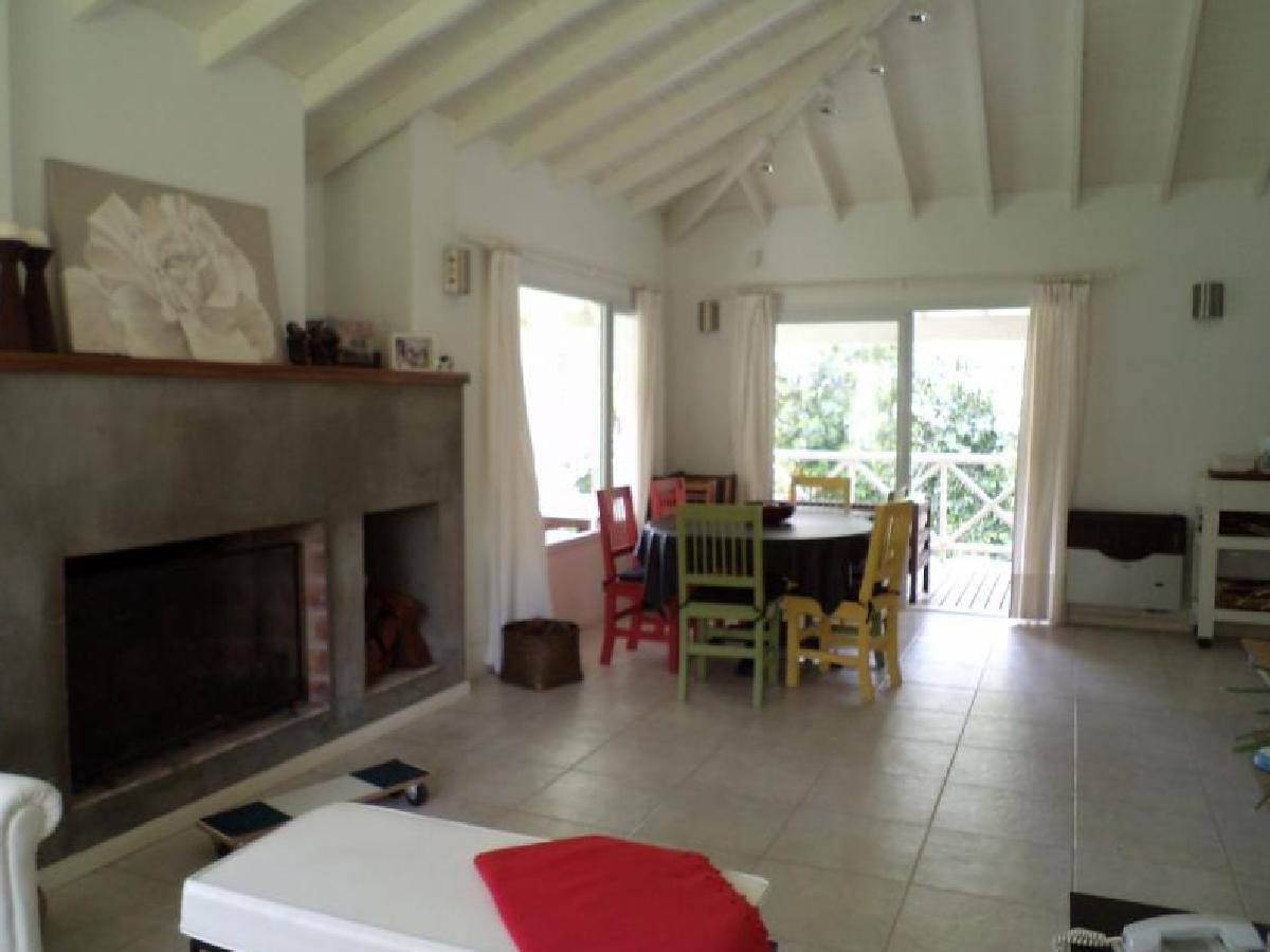 MODERNA CASA EN VENTA EN EXCLUSIVA ZONA - PINAMAR NORTE — foto 7