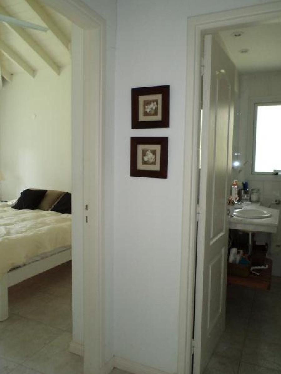 MODERNA CASA EN VENTA EN EXCLUSIVA ZONA - PINAMAR NORTE — foto 13