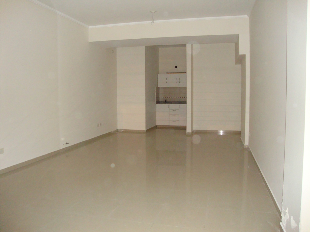 LOCAL COMERCIAL A LA CALLE, EN VILLA CARLOS PAZ, ALQUILER ANUAL - 8