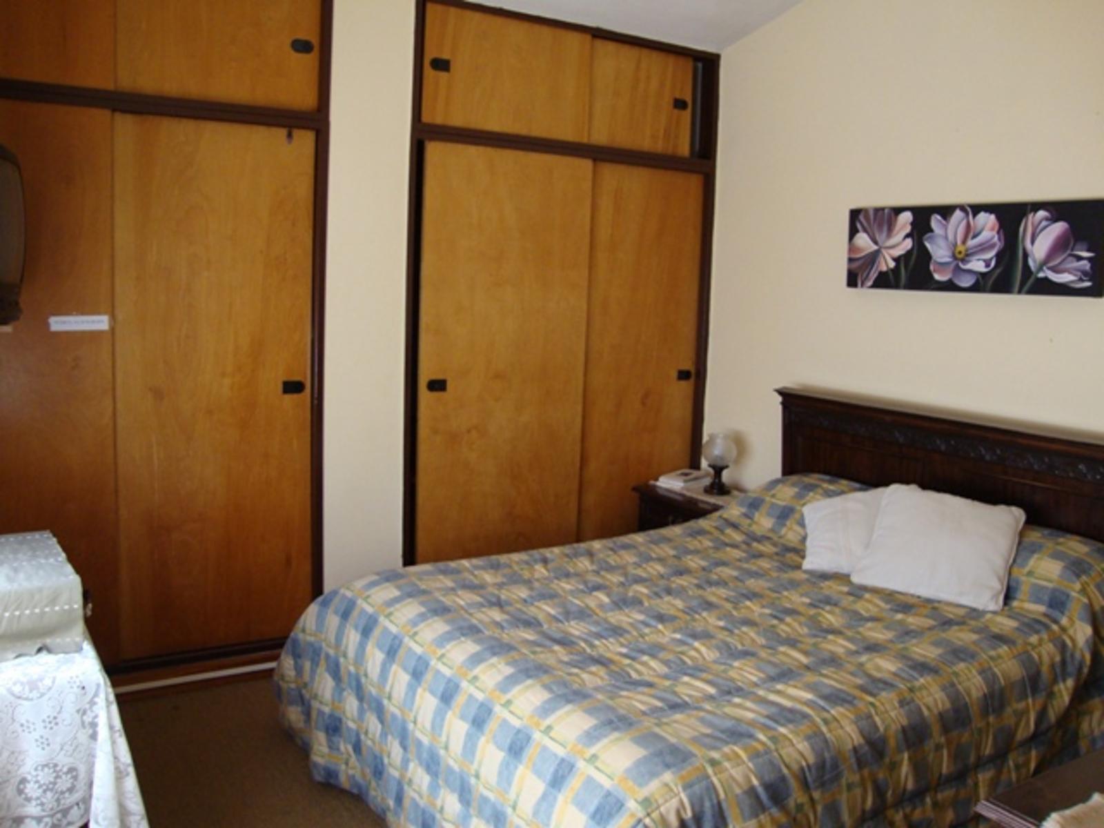 CASA EN CARLOS PAZ EN VENTA, BARRIO COSTA AZUL, todos los servicios — foto 8