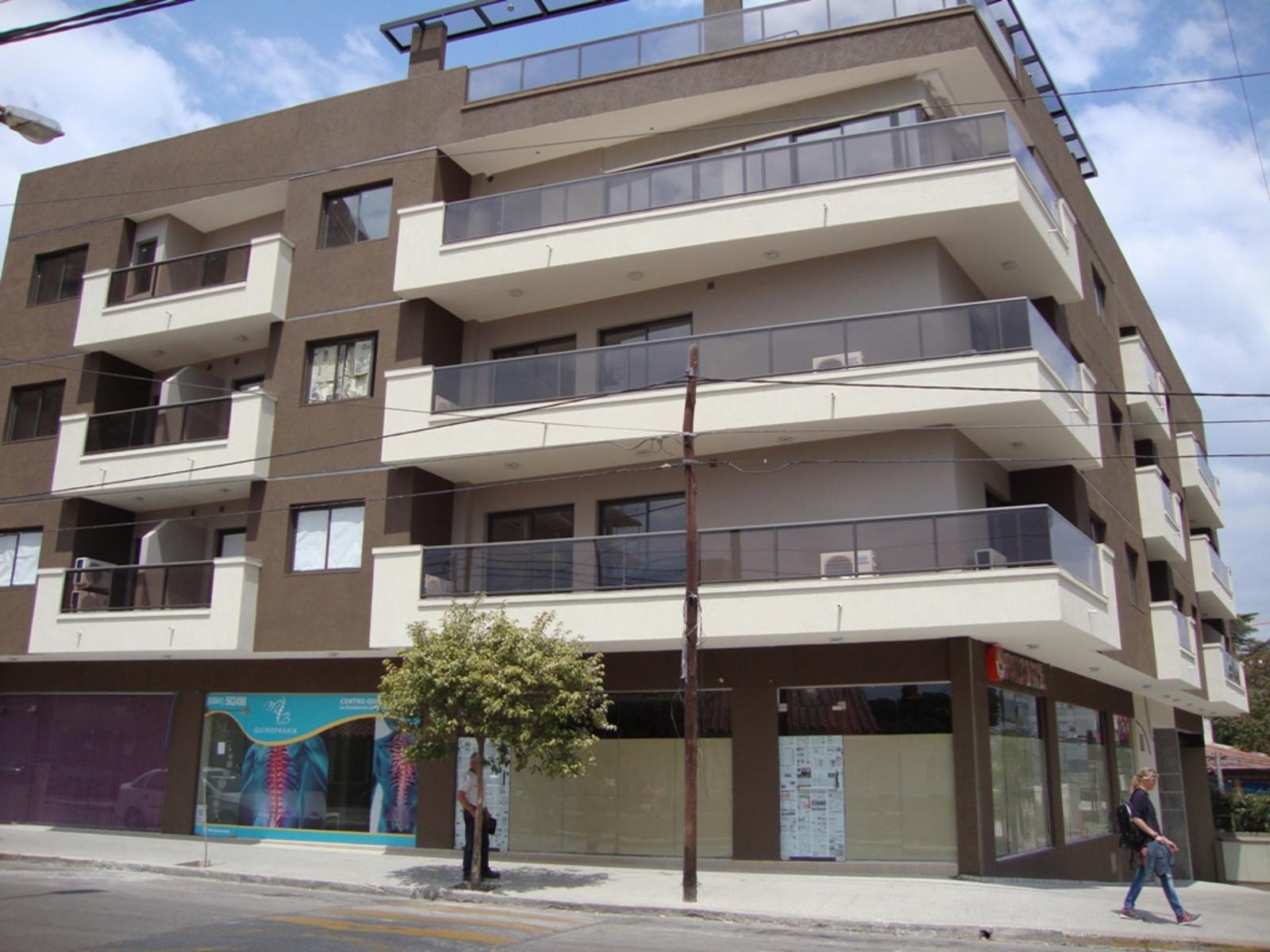 DEPARTAMENTO EN EDIFICIO OLIVOS IV, BIEN CÉNTRICO, CON WI-FI - TEMPORADA 2017