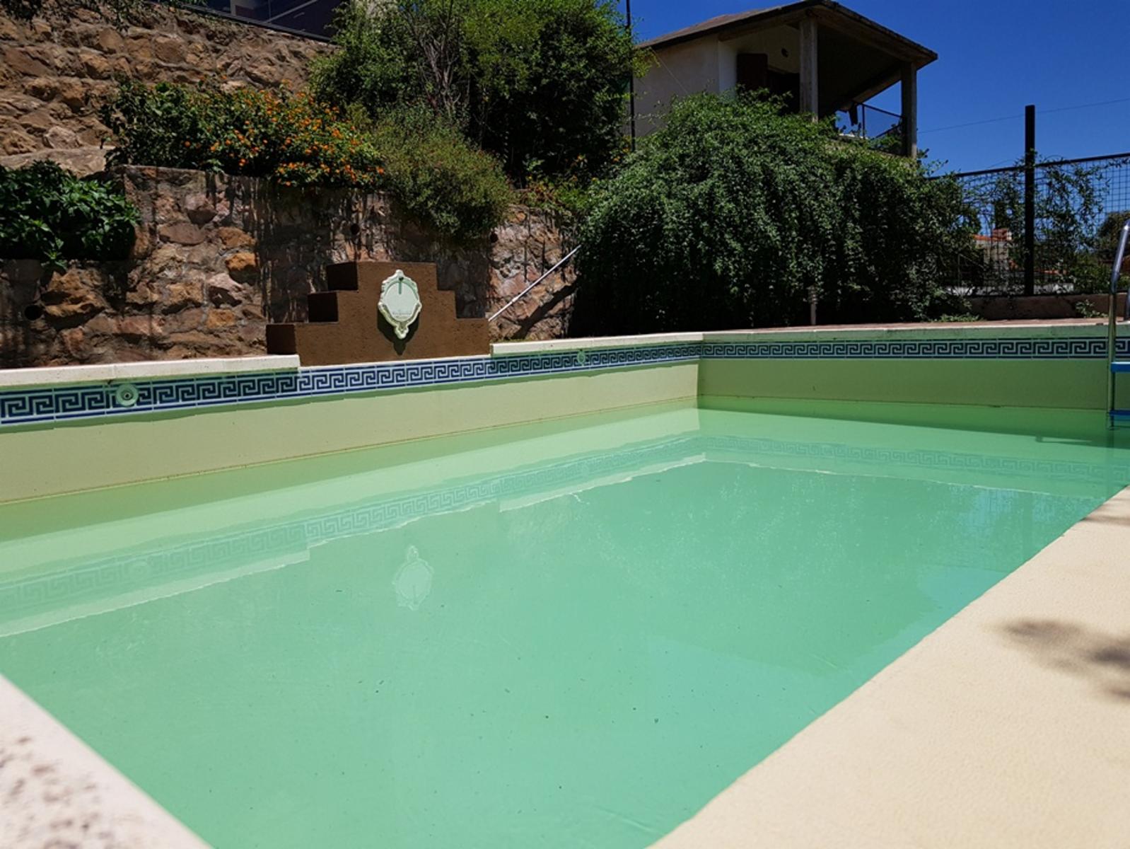 EXCELENTE CASA EN VENTA EN VILLA CARLOS PAZ, 3 DORMITORIOS, PILETA,VISTA PANORÁMICA, HERMOSA. — foto 9
