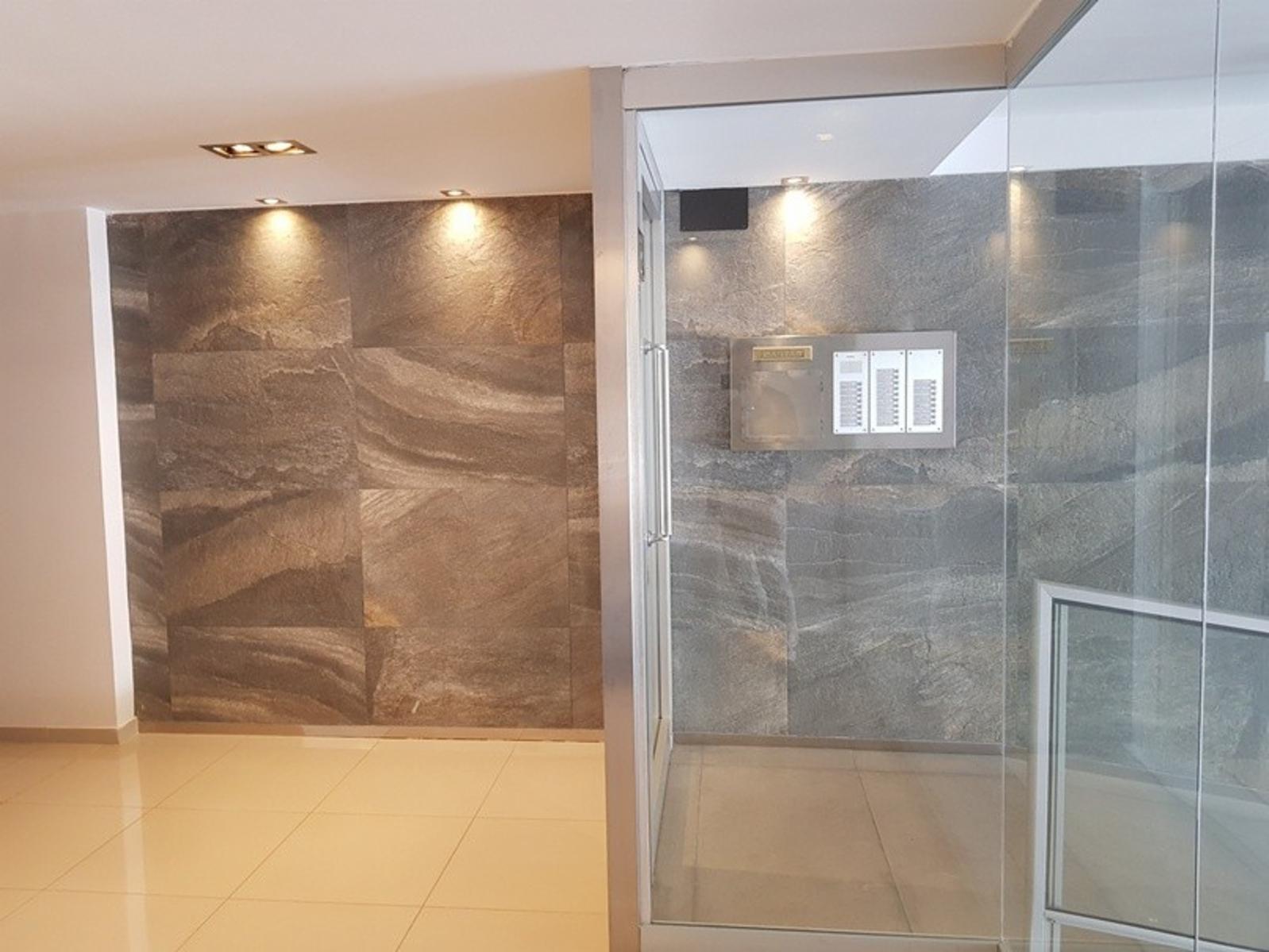 VENTA DE EXCELENTE CALIDAD, GRAN OPORTUNIDAD DE INVERSIÓN EN VILLA CARLOS PAZ, TORRE TATIANA. — foto 8