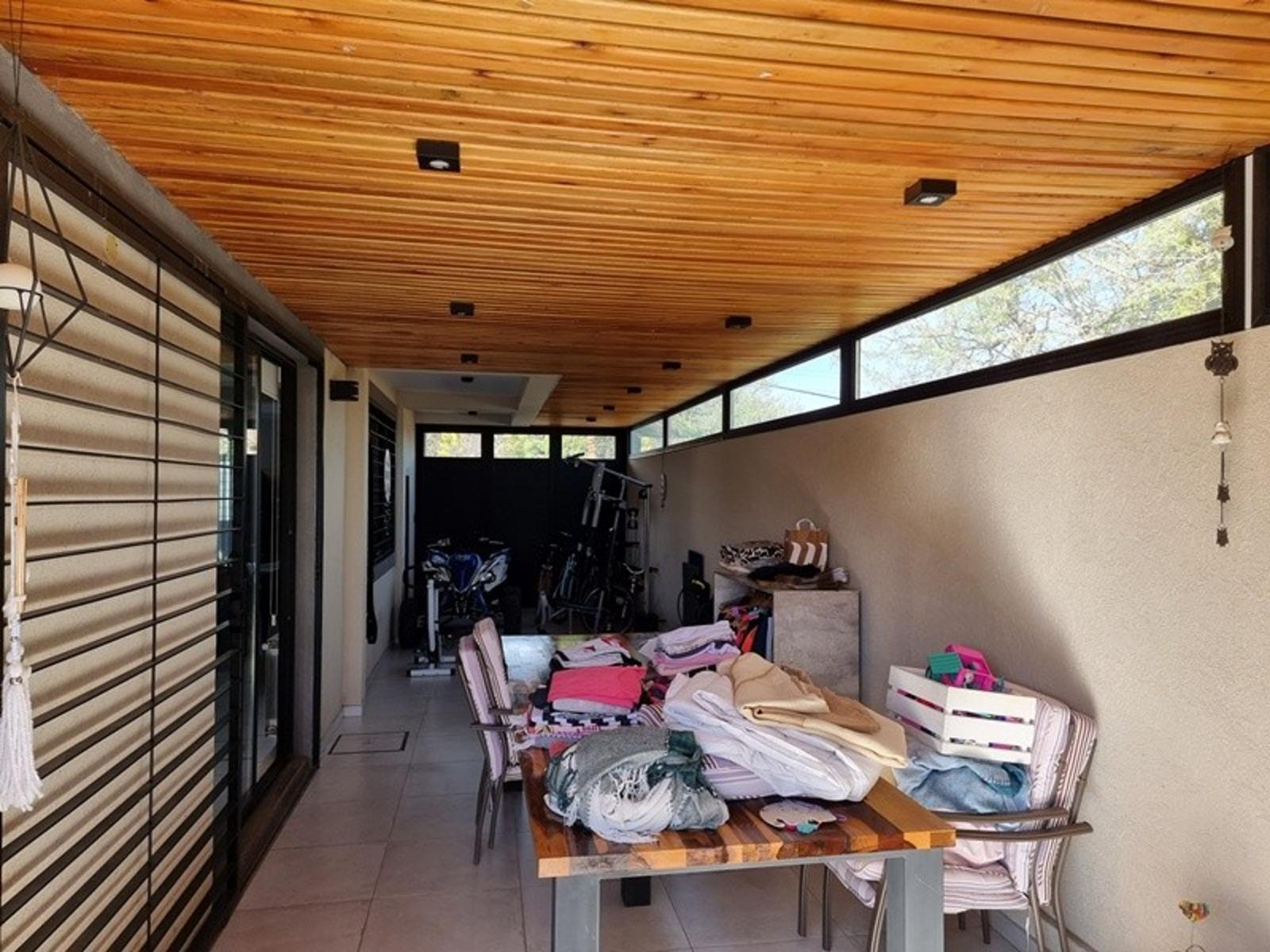 HERMOSA CASA EN VENTA EN SAN ANTONIO DE ARREDONDO, CON PILETA, QUINCHO,4DORMITORIOS, 3 BAÑOS. — foto 10