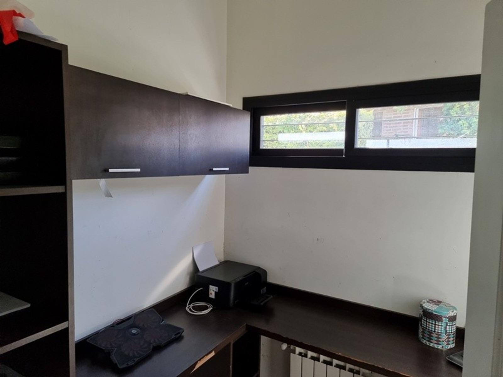 HERMOSA CASA EN VENTA EN SAN ANTONIO DE ARREDONDO, CON PILETA, QUINCHO,4DORMITORIOS, 3 BAÑOS. — foto 11