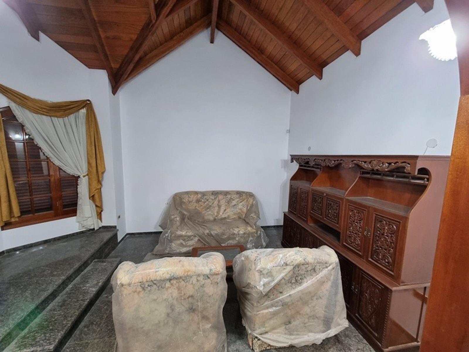 EXCELENTE CASA DE CATEGORÍA EN VILLA CARLOS PAZ EN VENTA, BARRIO RESIDENCIAL LAS ENSENADAS — foto 12