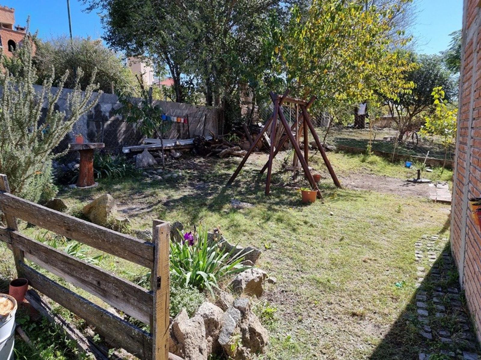 LINDA CASA EN VENTA EN CARLOS PAZ, EN BARRIO SOL Y RIO, A 4 CUADRAS DEL BALNEARIO. — foto 5