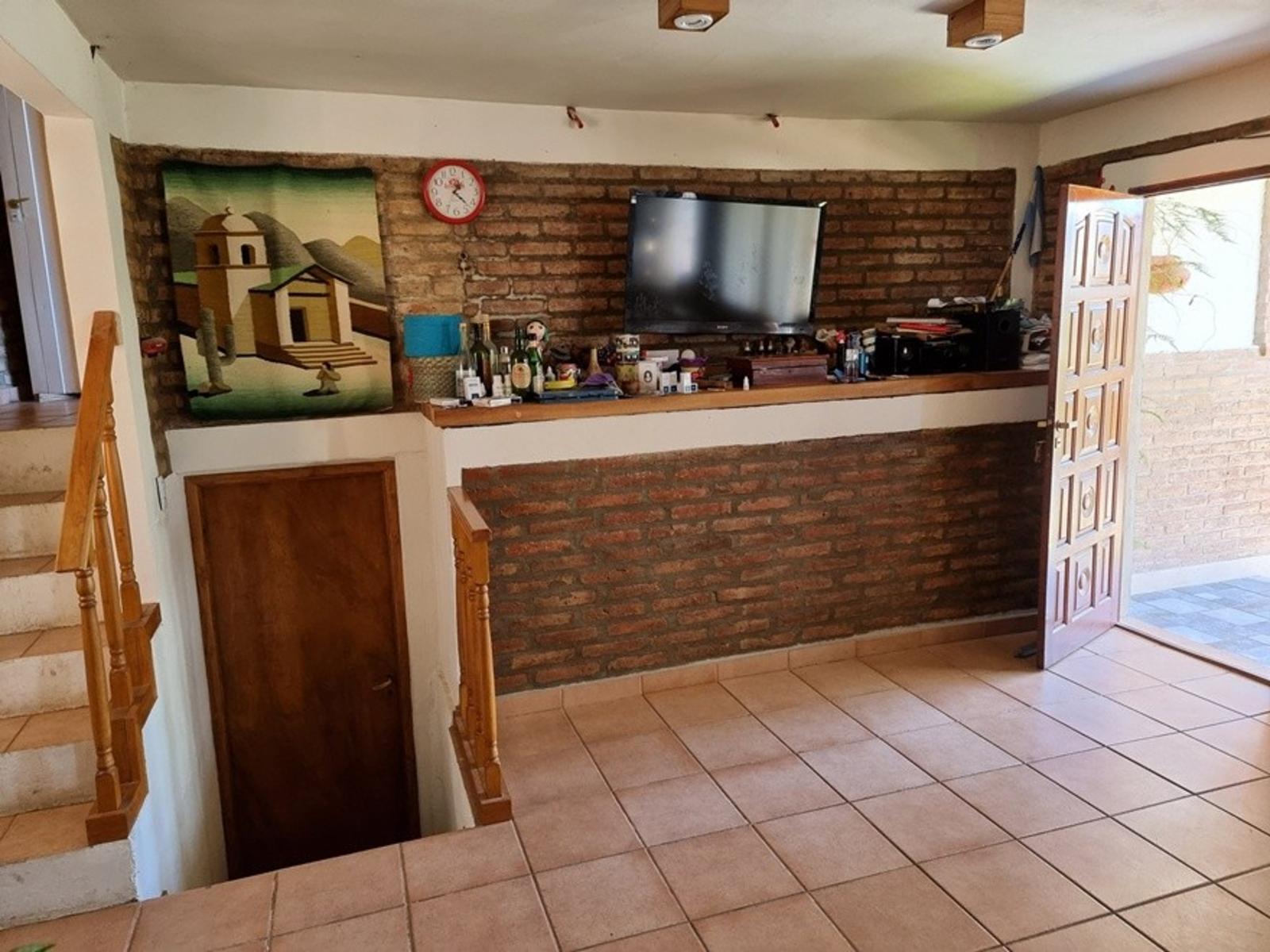 LINDA CASA EN VENTA EN CARLOS PAZ, EN BARRIO SOL Y RIO, A 4 CUADRAS DEL BALNEARIO. — foto 6
