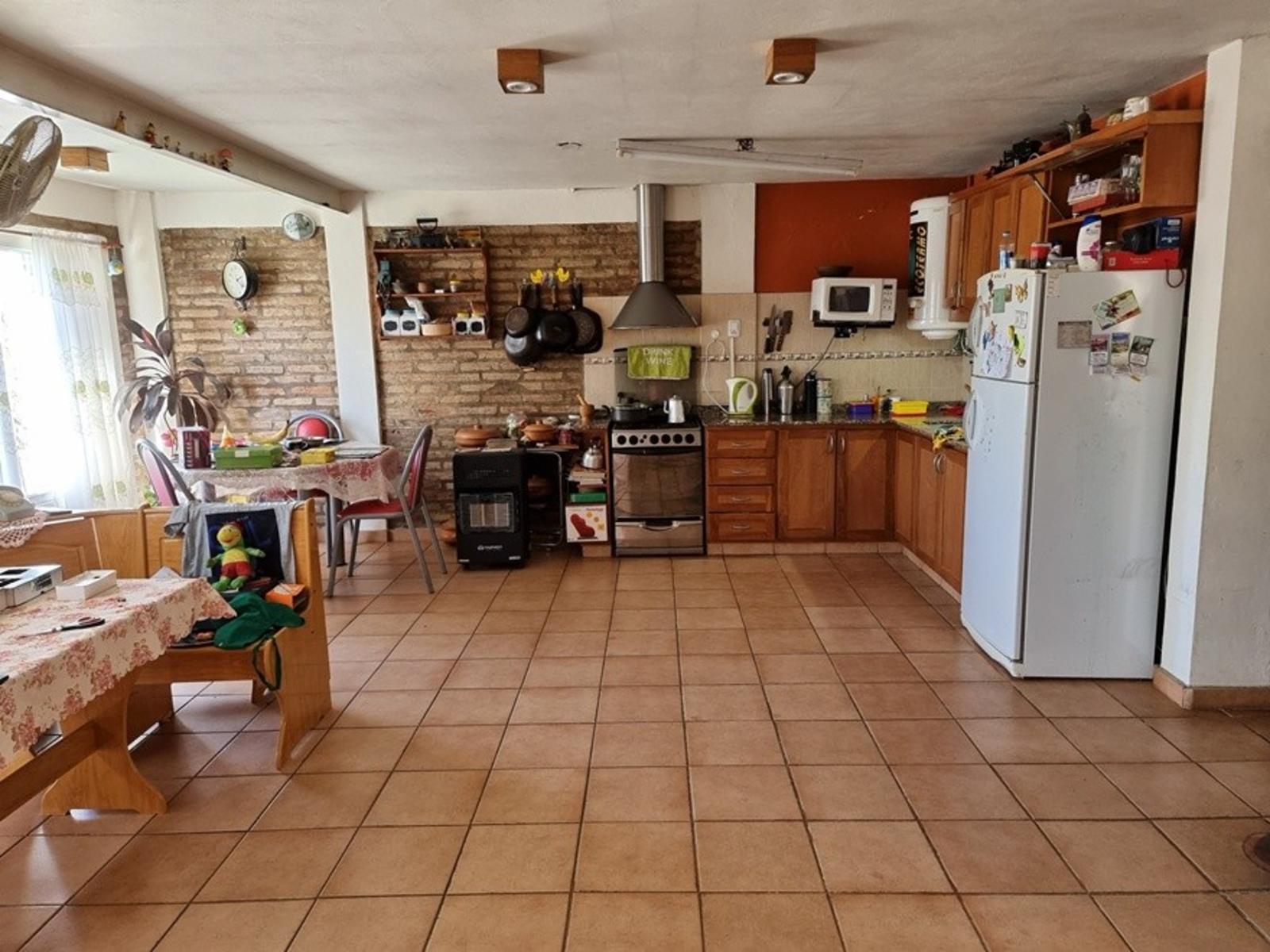 LINDA CASA EN VENTA EN CARLOS PAZ, EN BARRIO SOL Y RIO, A 4 CUADRAS DEL BALNEARIO. — foto 7
