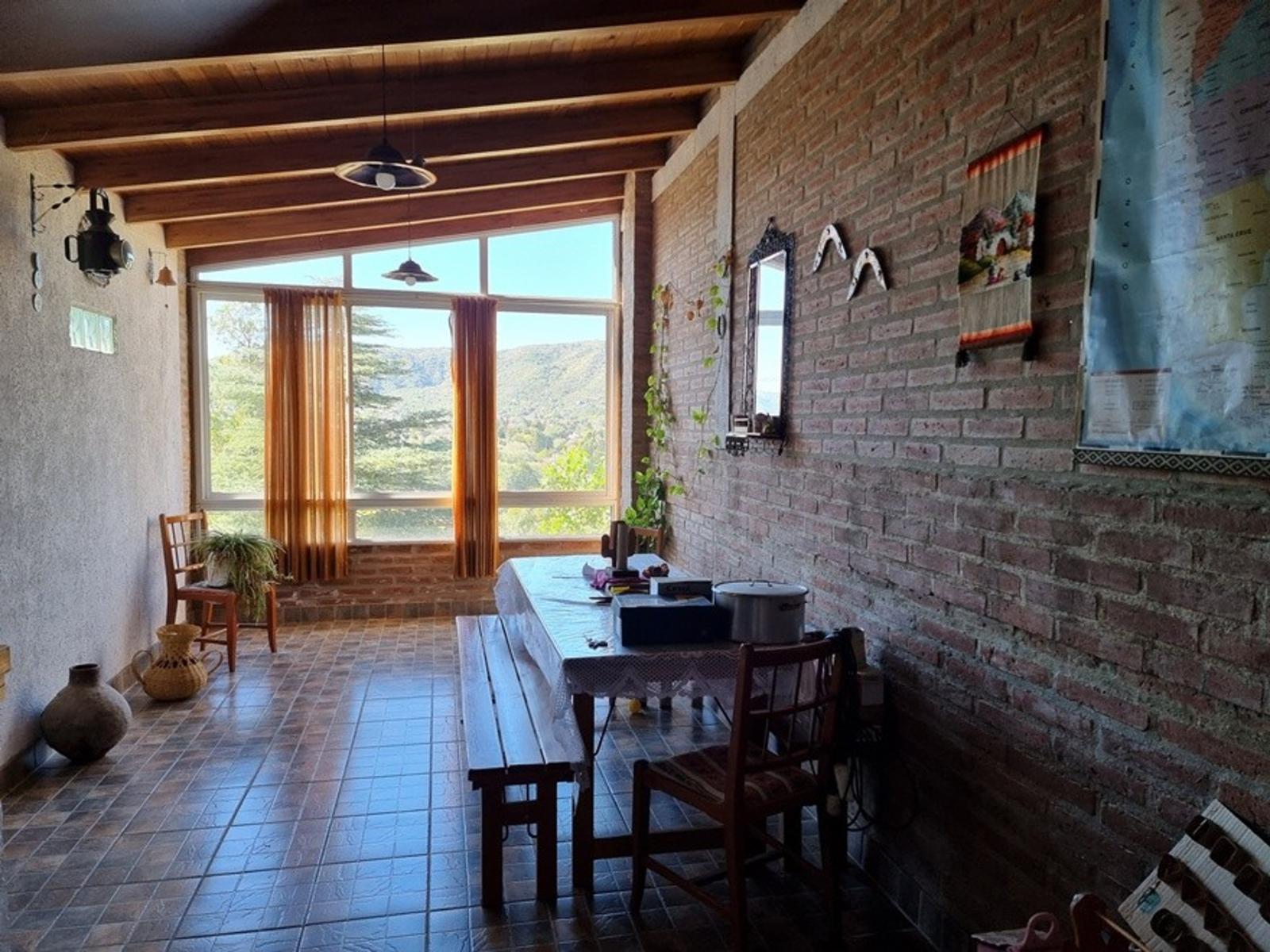 LINDA CASA EN VENTA EN CARLOS PAZ, EN BARRIO SOL Y RIO, A 4 CUADRAS DEL BALNEARIO. — foto 15