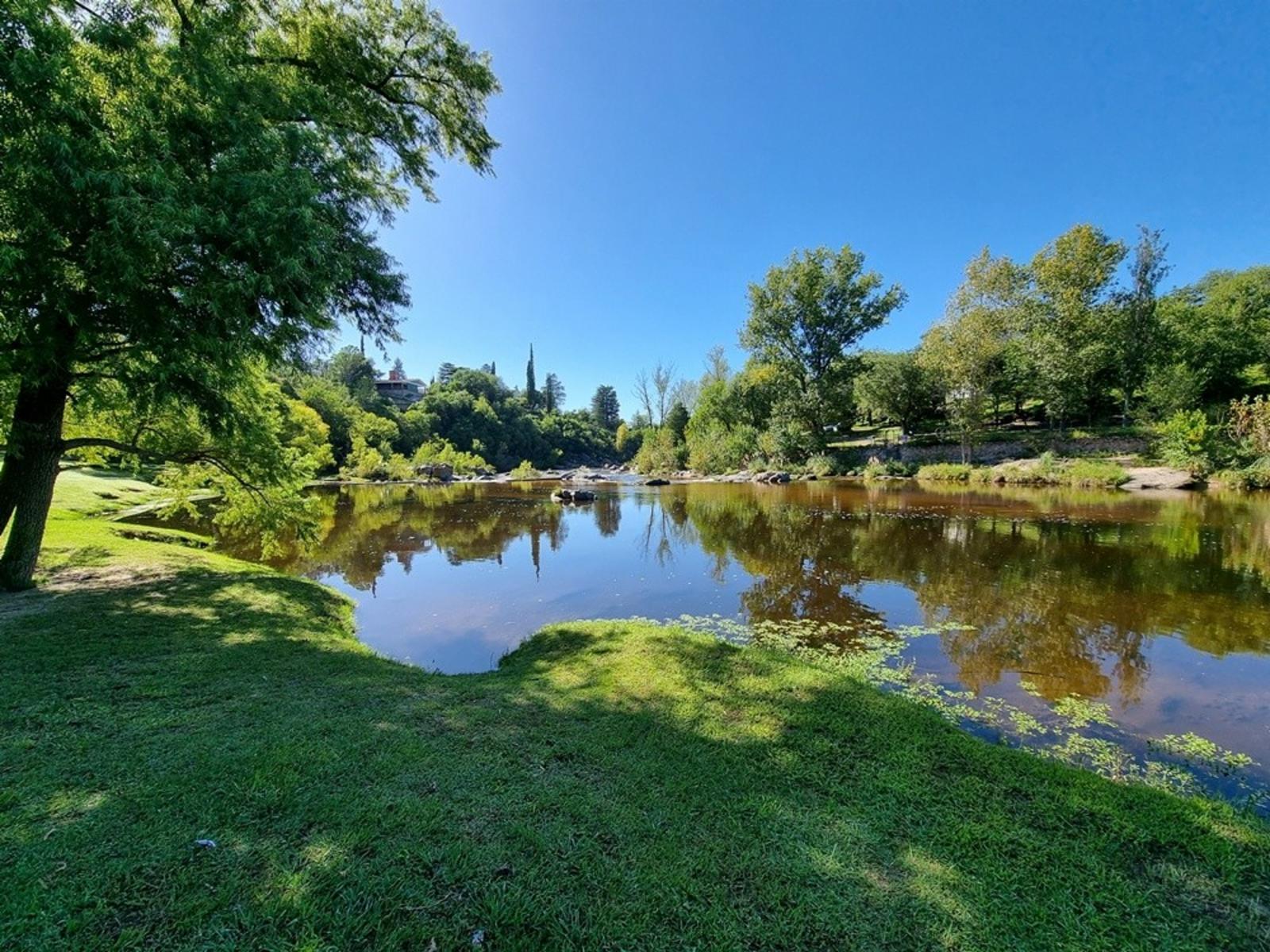 EXCELENTE PREDIO EN VENTA, DE 2.100 MT2 CON FONDO AL RIO BALNEARIO TALAHUASI, IDEAL PARA COMPLEJO — foto 6