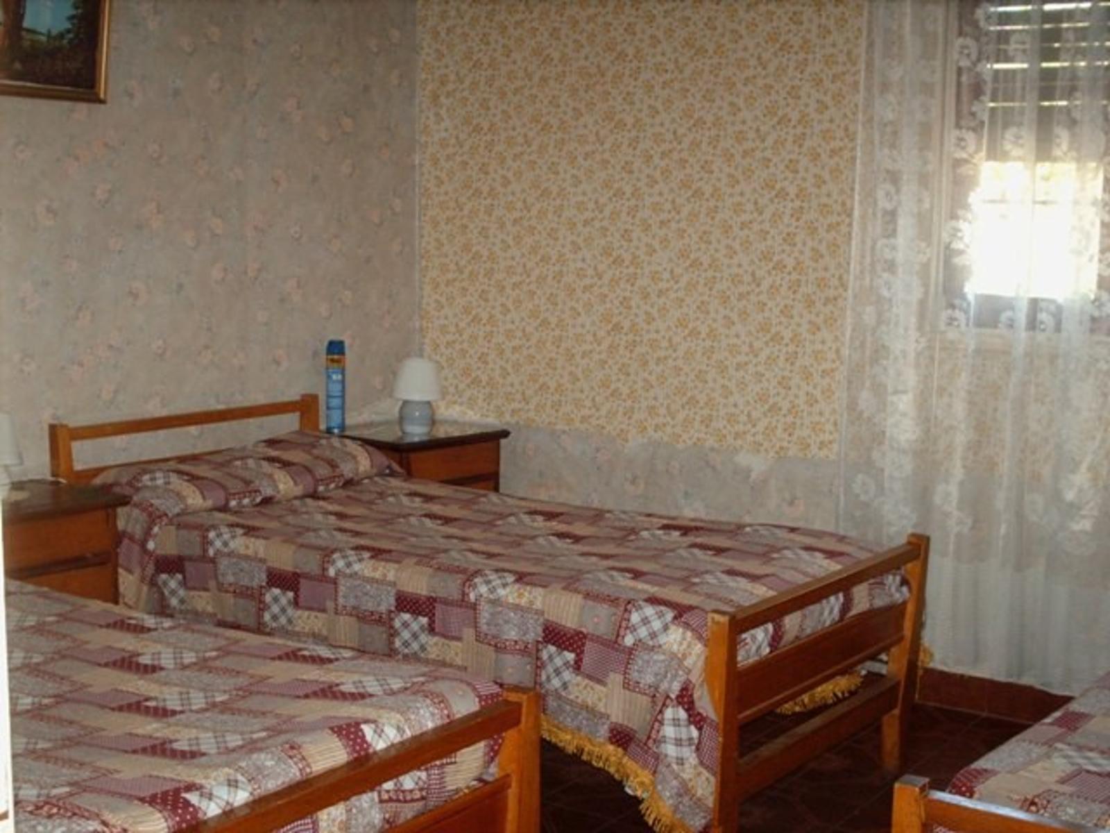 LINDA CASA EN CARLOS PAZ EN VENTA, CON 2.100 MT2 DE TERRENO — foto 13