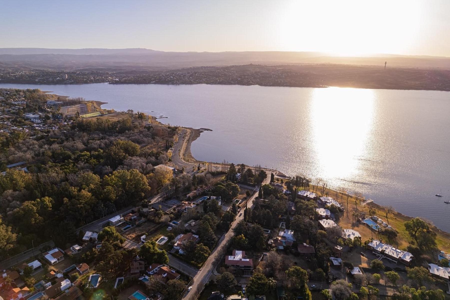 EDIFICIO COSTA LAGO 3 - EN VILLA CARLOS PAZ - PRE-VENTA AL POZO DE INVERSIÓN - Fuimos Mucho Más Alla — foto 12