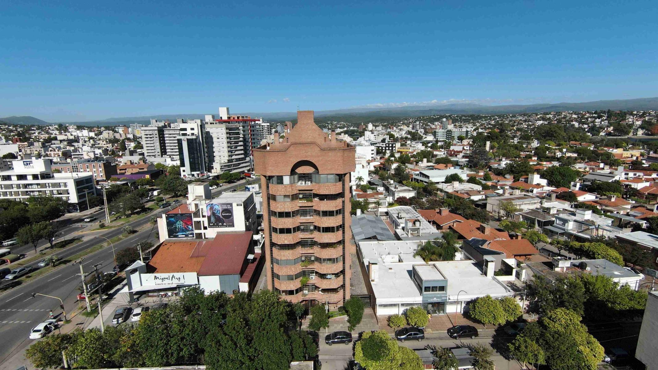BELLO DEPARTAMENTO EN VENTA EN CARLOS PAZ, En TORRE SOLIS, Gran VistaPanorámica. 2 DORMITORIOS — foto 11