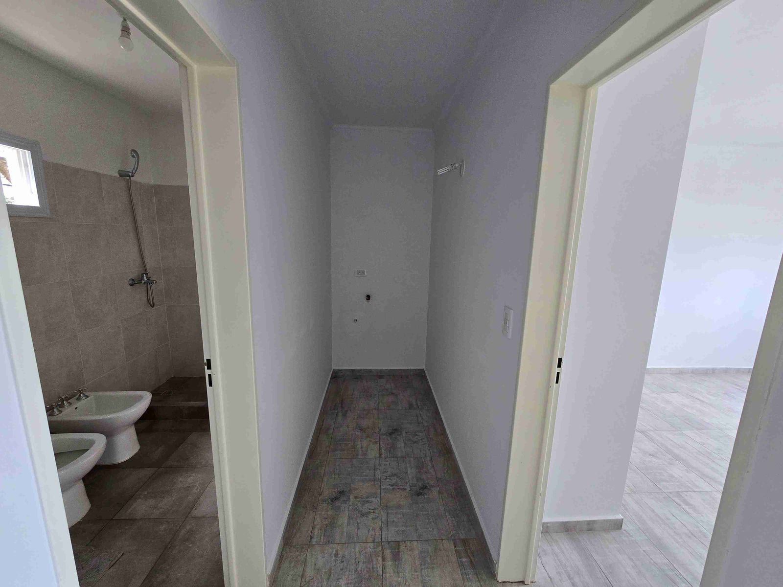 ¡BELLA OPORTUNIDAD Departamento en venta en Villa CarlosPaz,EDIFICIOFINCAS DEL LAGO 2. frente — foto 4