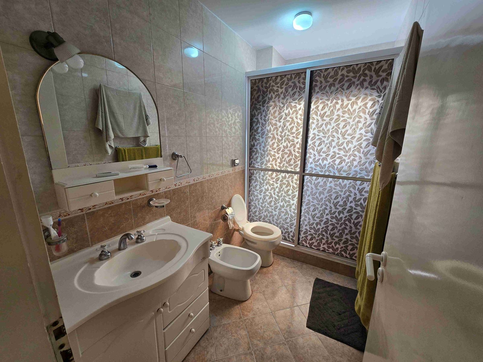 EXCELENTE CASA EN VENTA EN VILLA CARLOS PAZ, BARRIO COSTA AZUL, 4Dormitorios, Vista Panorámica — foto 8